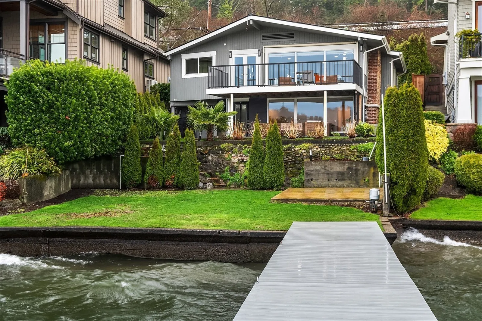6631 Ripley Lane SE, Renton, WA 98056