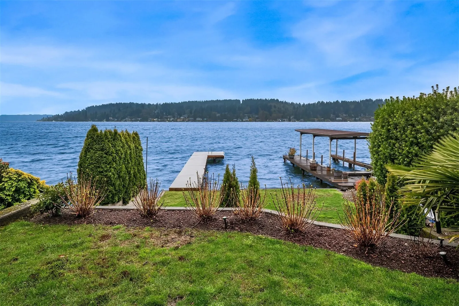 6631 Ripley Lane SE, Renton, WA 98056
