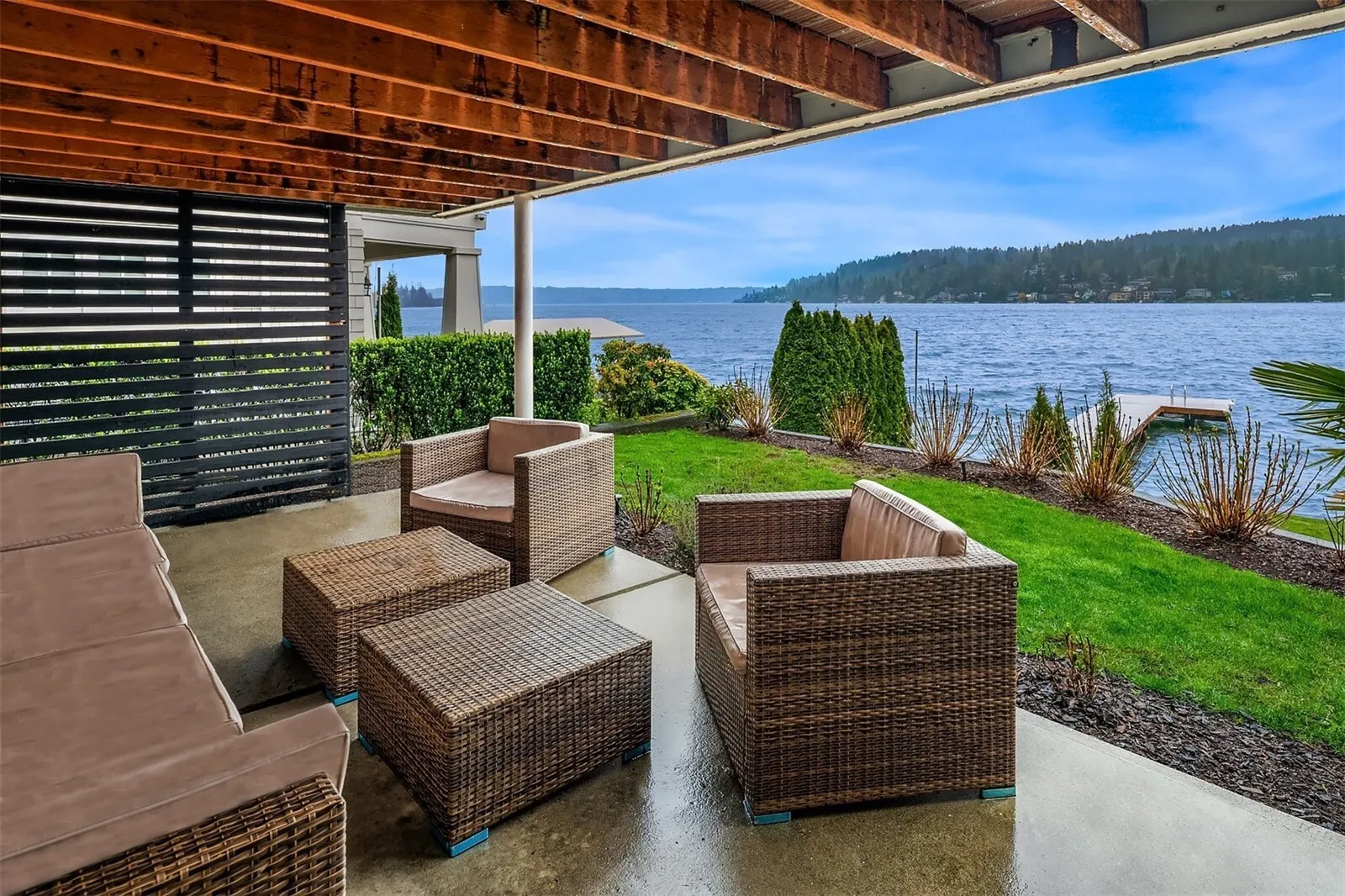 6631 Ripley Lane SE, Renton, WA 98056