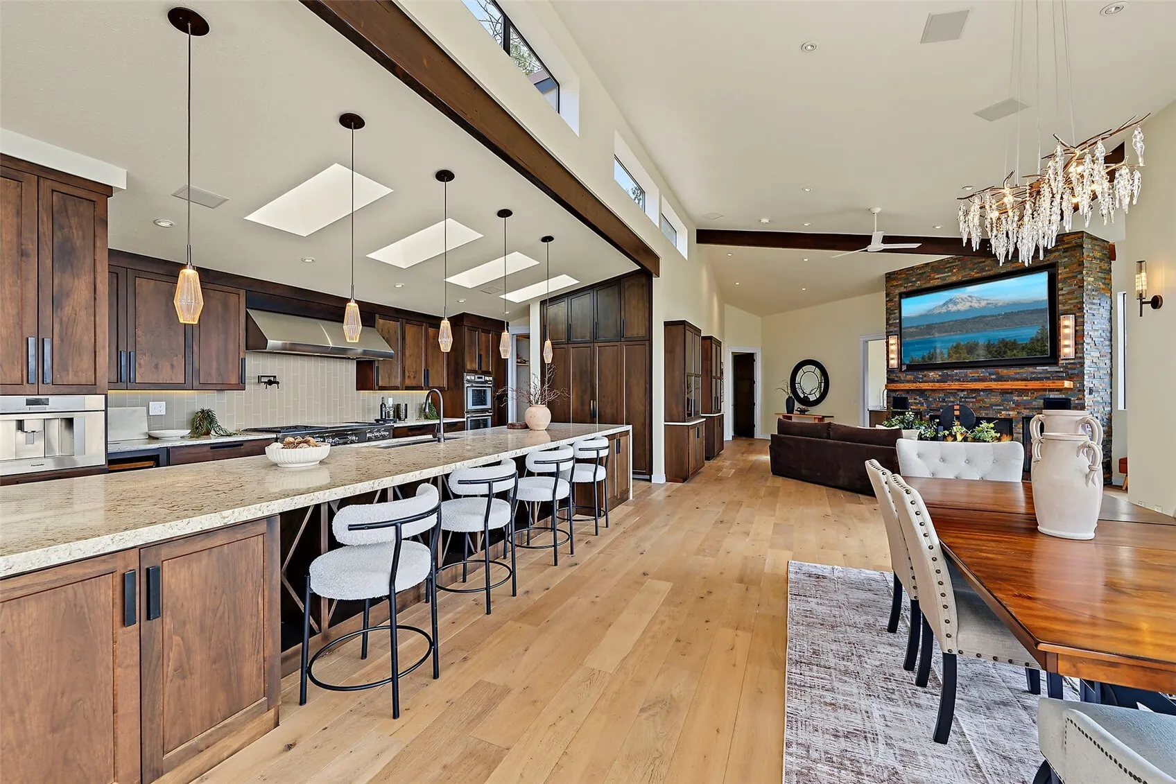 12013 206th Place SE, Issaquah, WA 98027