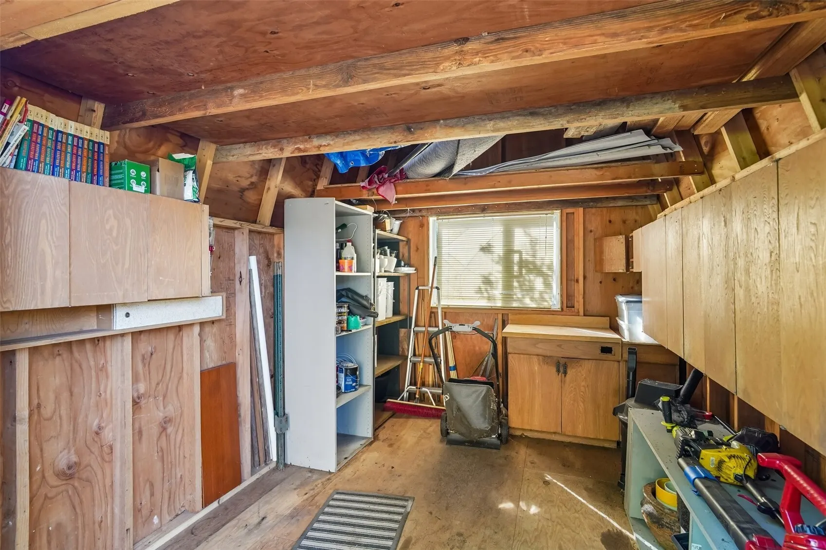 16246 NE 1st Street , Bellevue, WA 98008