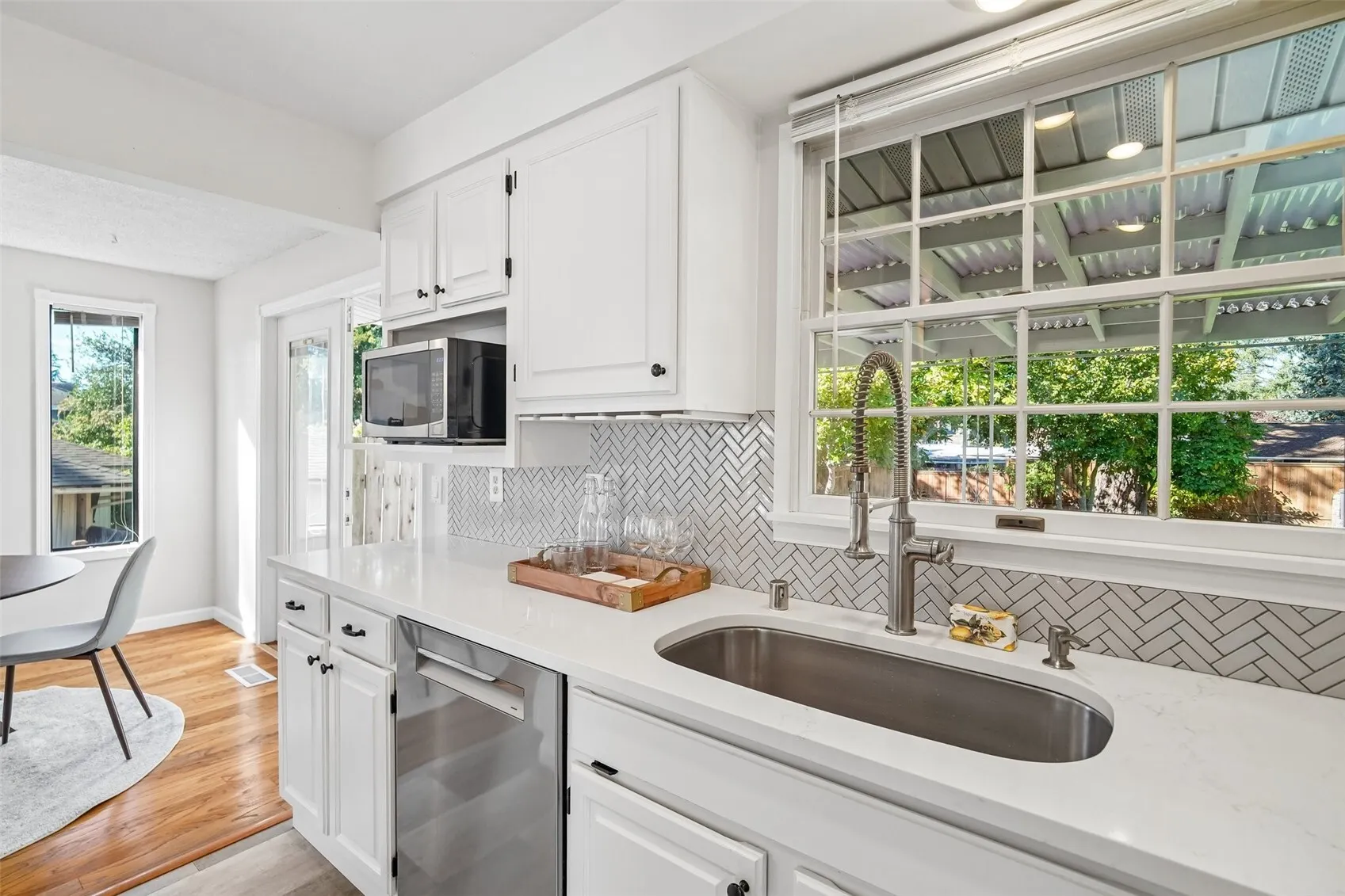 16246 NE 1st Street , Bellevue, WA 98008