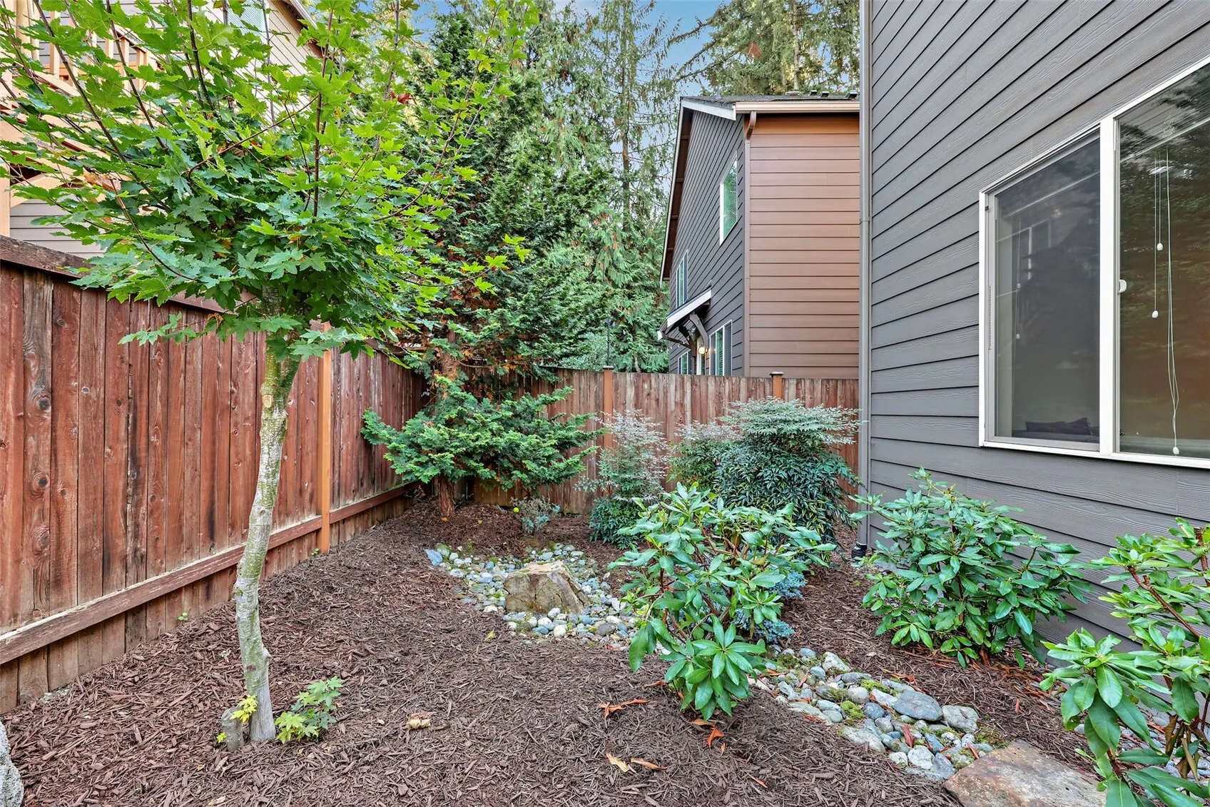 19527 33rd Drive SE, Bothell, WA 98012