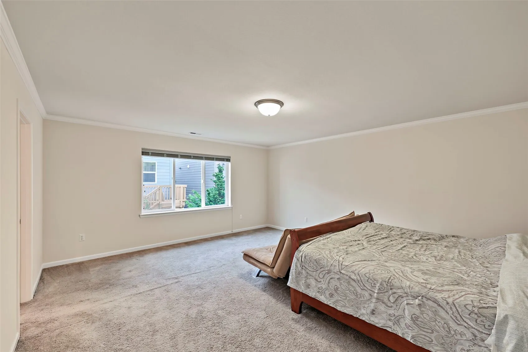 19527 33rd Drive SE, Bothell, WA 98012