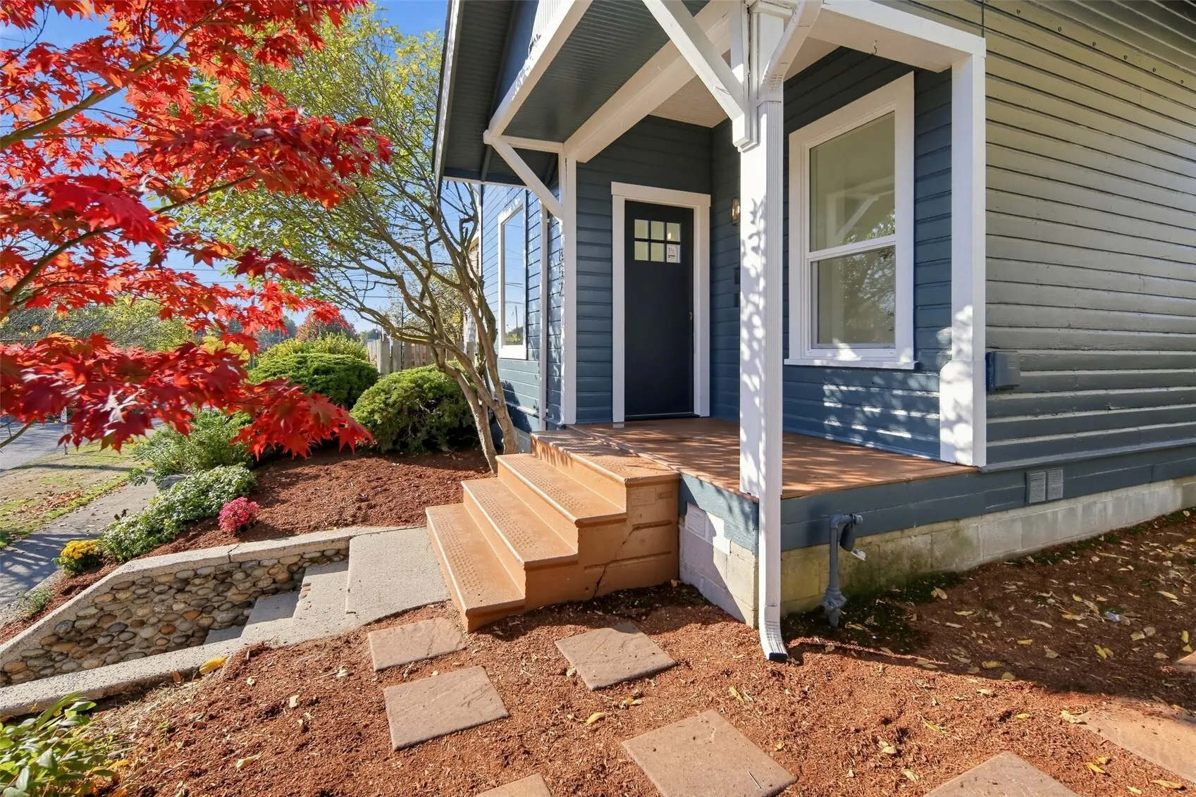 852 NW 62nd Street , Seattle, WA 98107