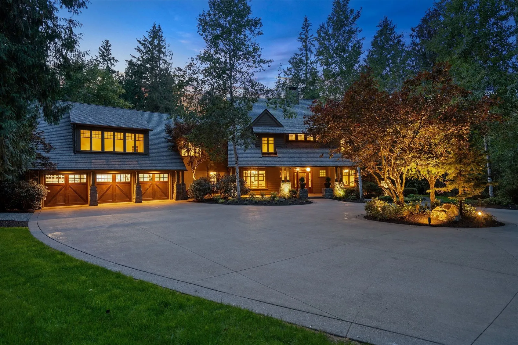 24950 SE Old Black Nugget Road , Issaquah, WA 98029