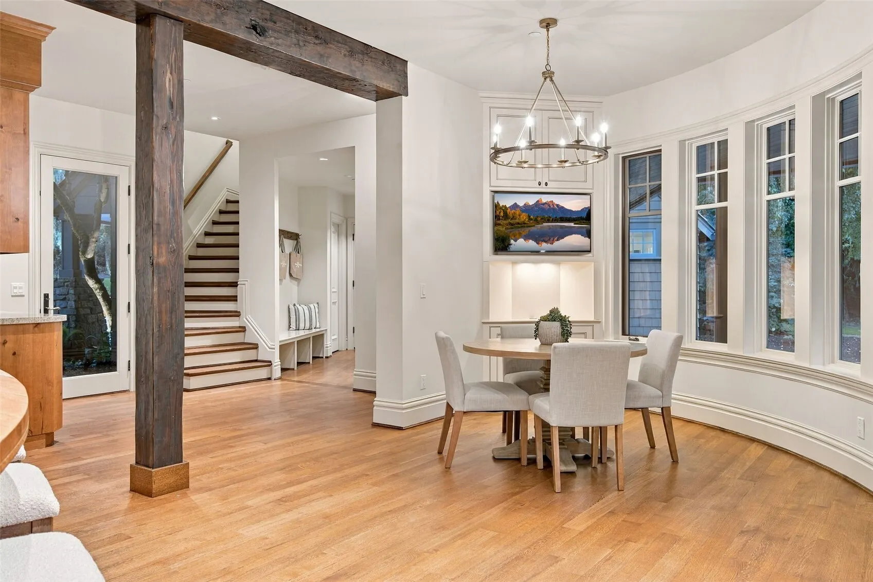 24950 SE Old Black Nugget Road , Issaquah, WA 98029
