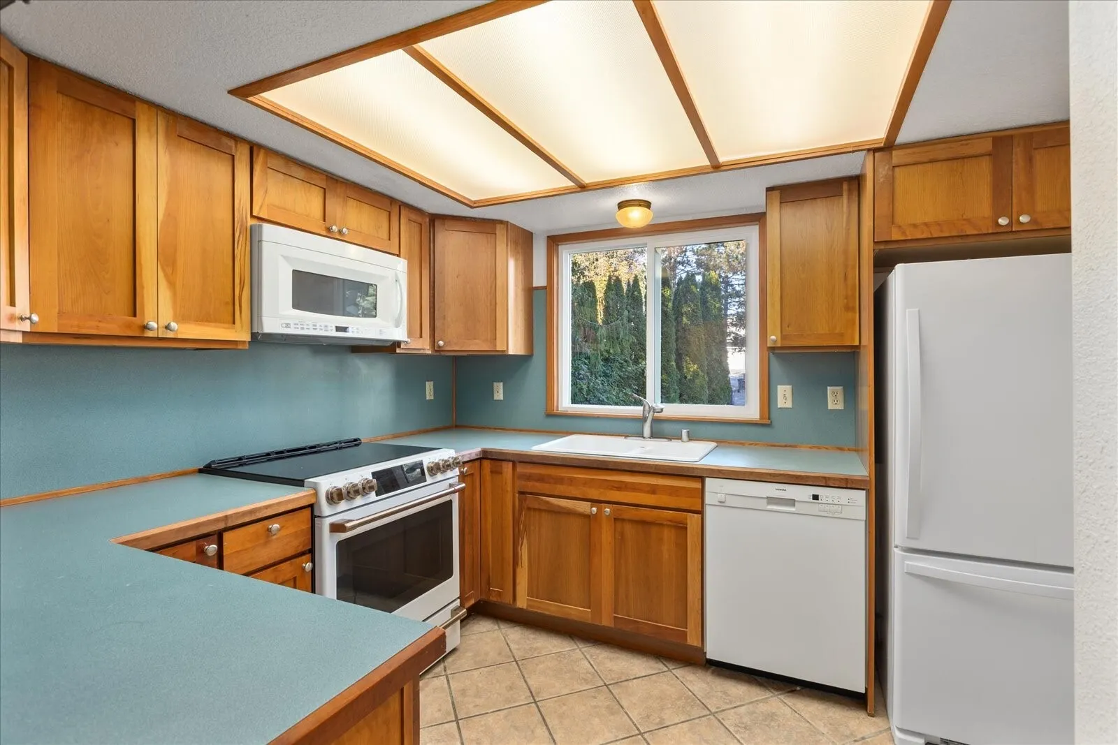 3410 134th Place SW #B, Lynnwood, WA 98087-1667