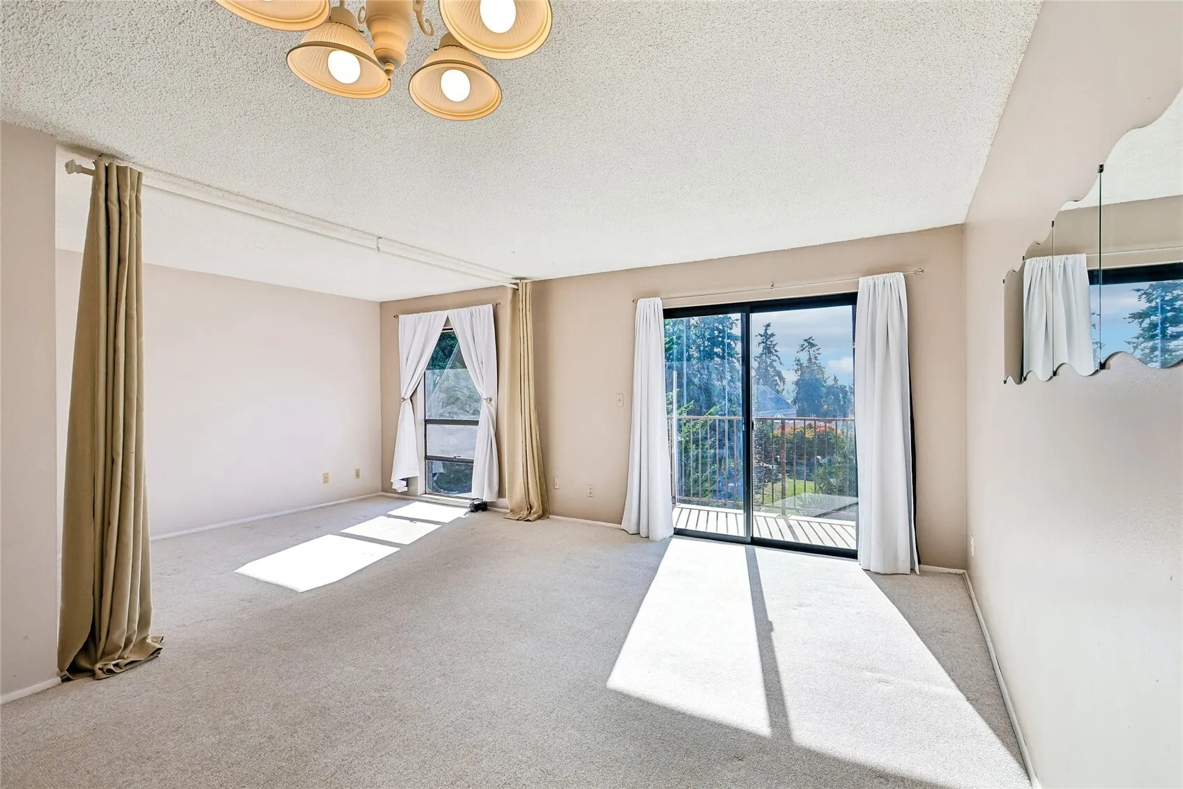13201 Linden Avenue N #508A, Seattle, WA 98133