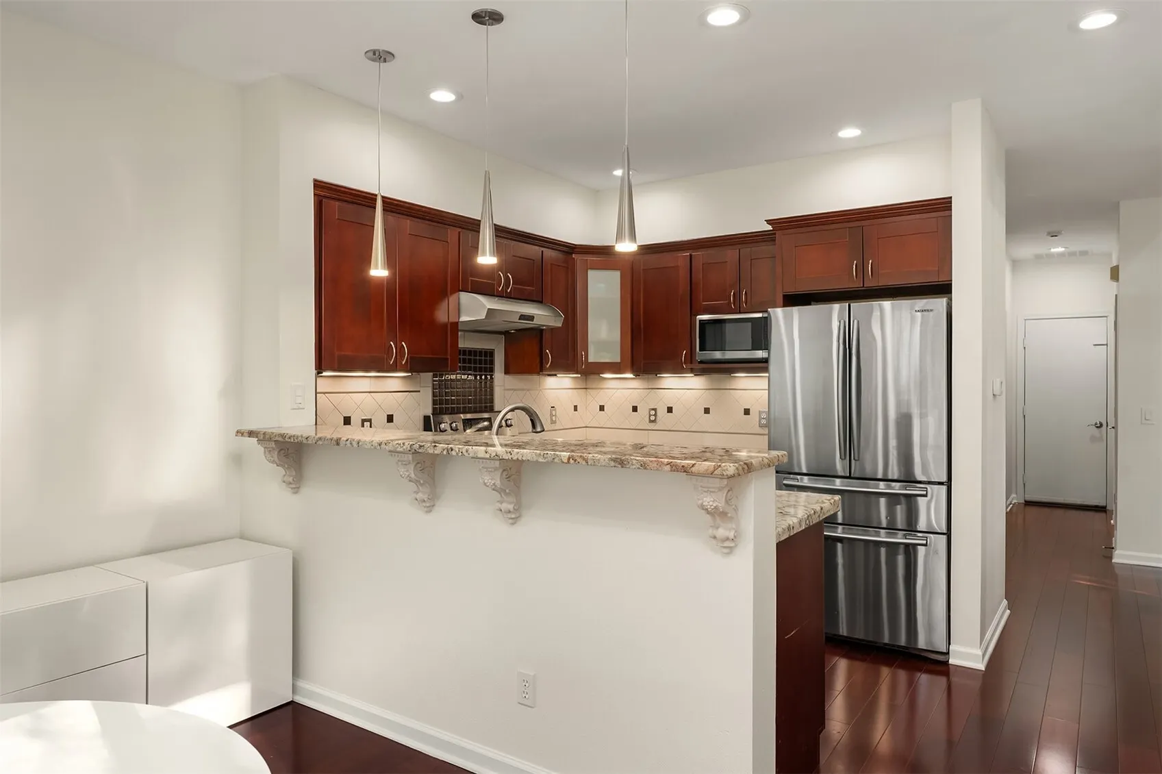 6515 SE Cougar Mountain Way #1, Bellevue, WA 98006