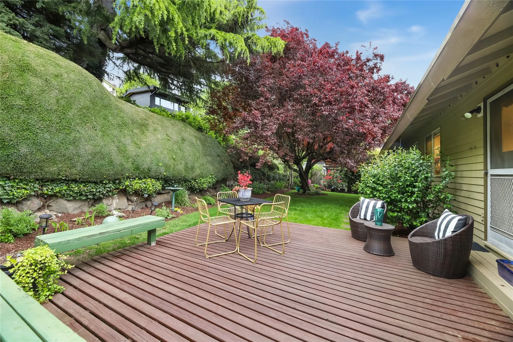 4553 53rd Avenue SW, Seattle, WA 98116