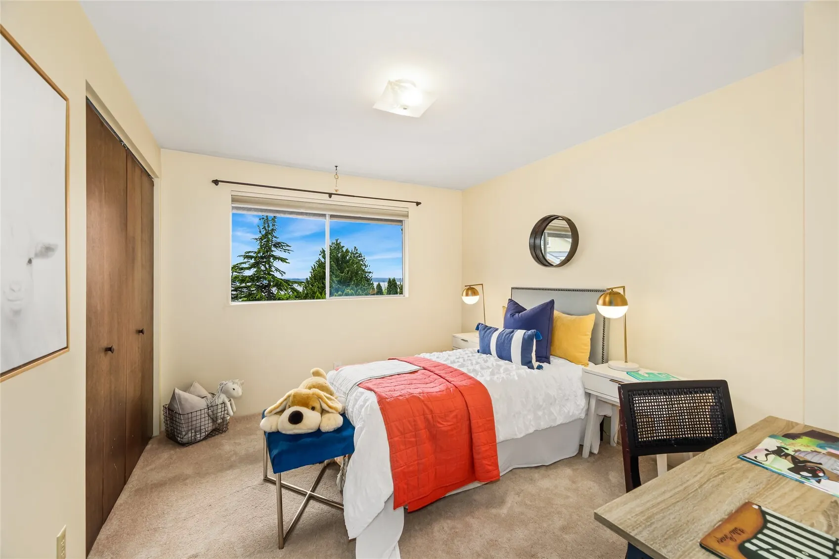 4553 53rd Avenue SW, Seattle, WA 98116