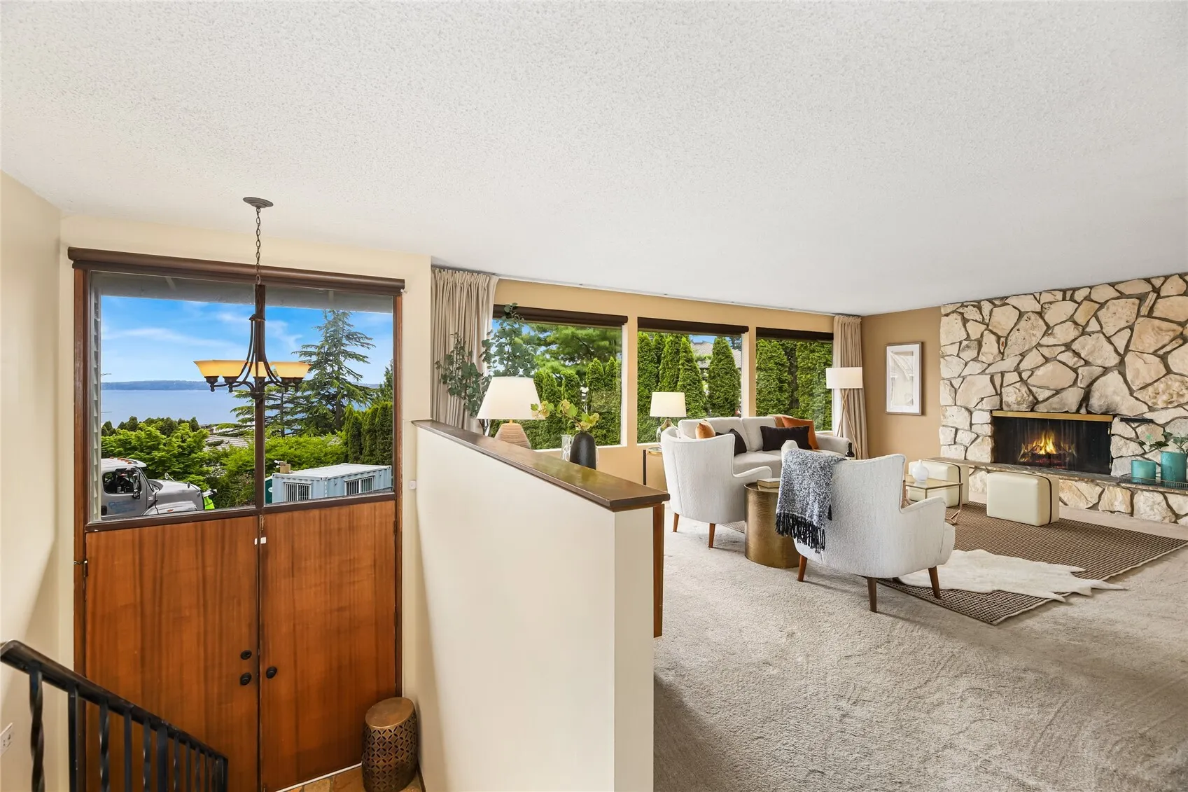 4553 53rd Avenue SW, Seattle, WA 98116