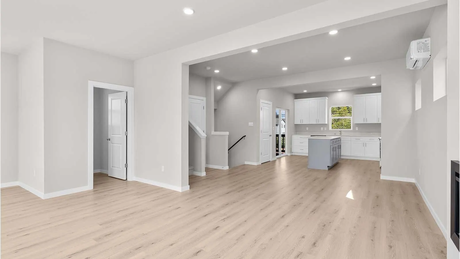 1122 138th Place SW, Lynnwood, WA 98087