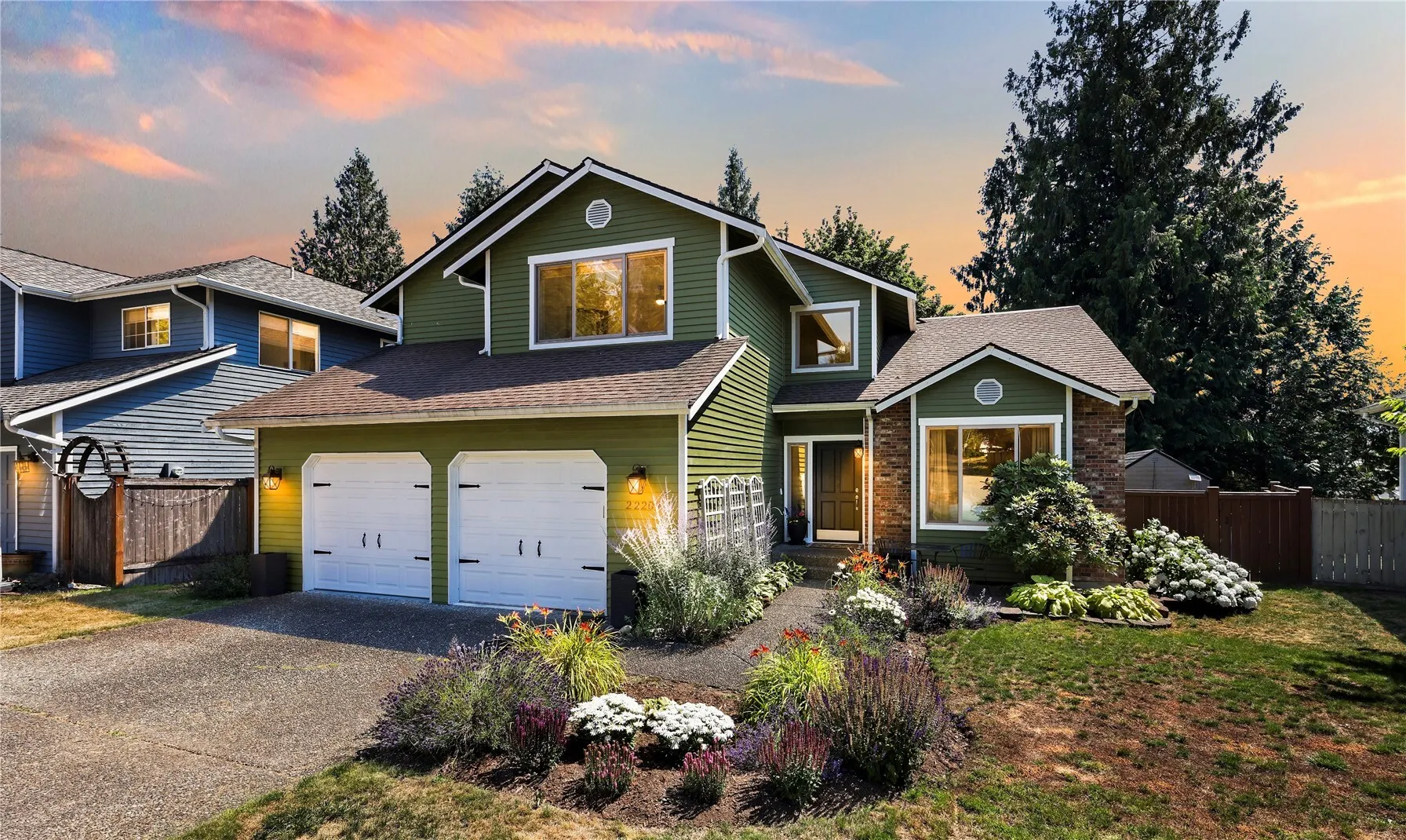 22209 NE 11th Place , Sammamish, WA 98074