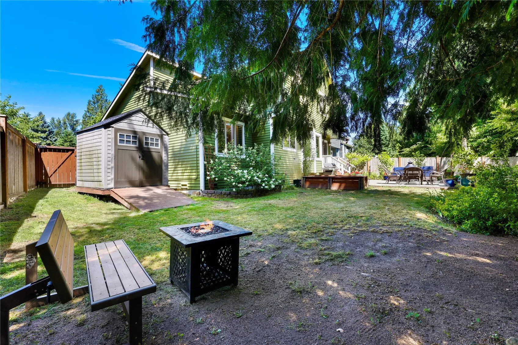 22209 NE 11th Place , Sammamish, WA 98074