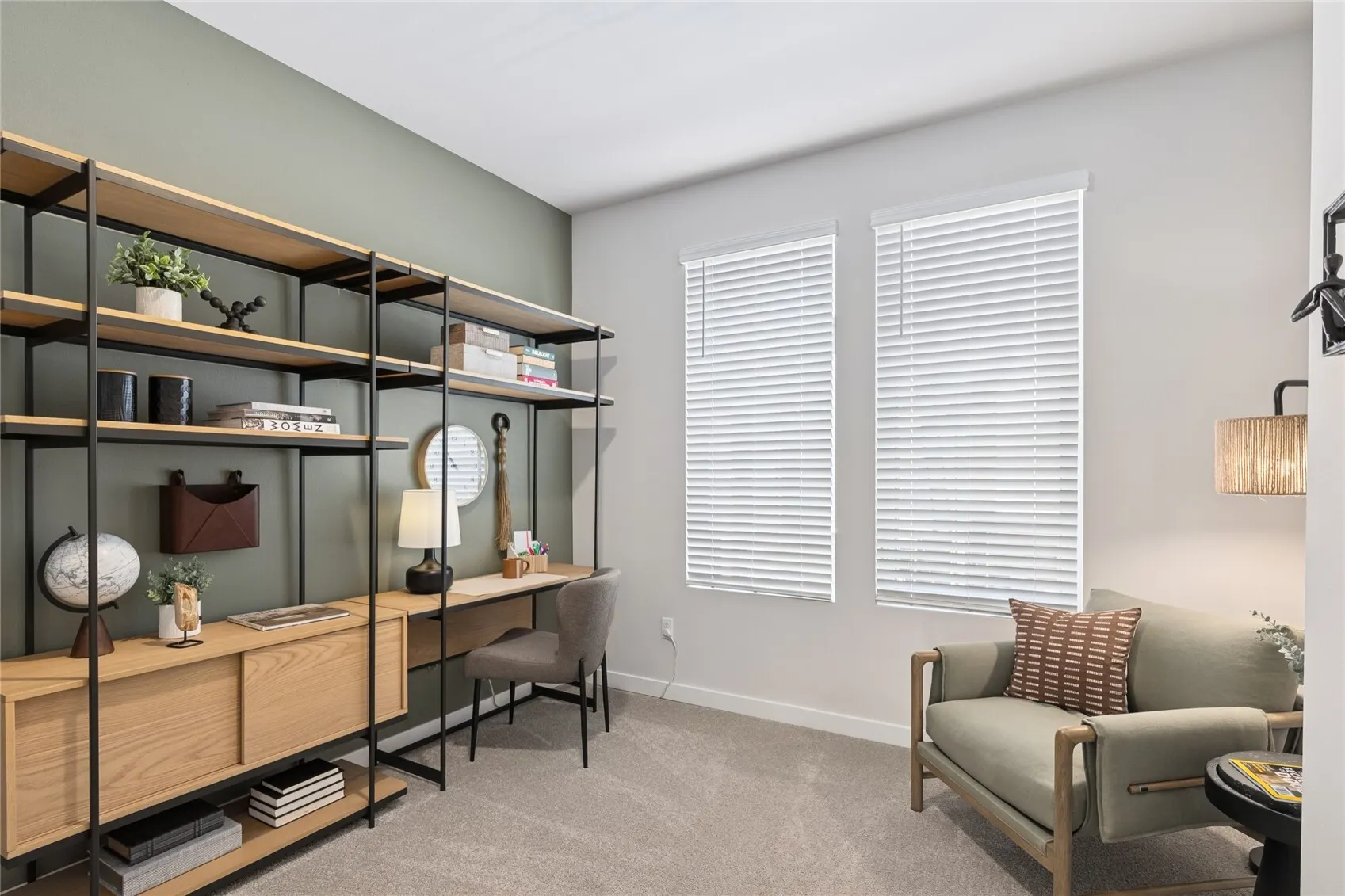 16202 Manor Way #E5, Lynnwood, WA 98087
