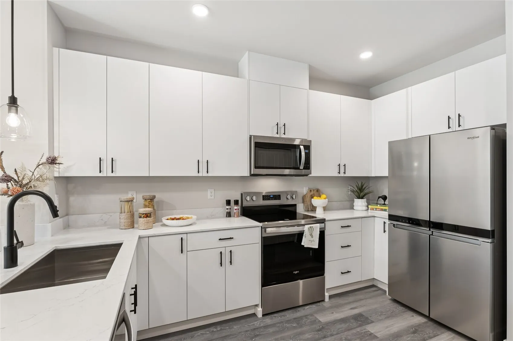 16202 Manor Way #E5, Lynnwood, WA 98087