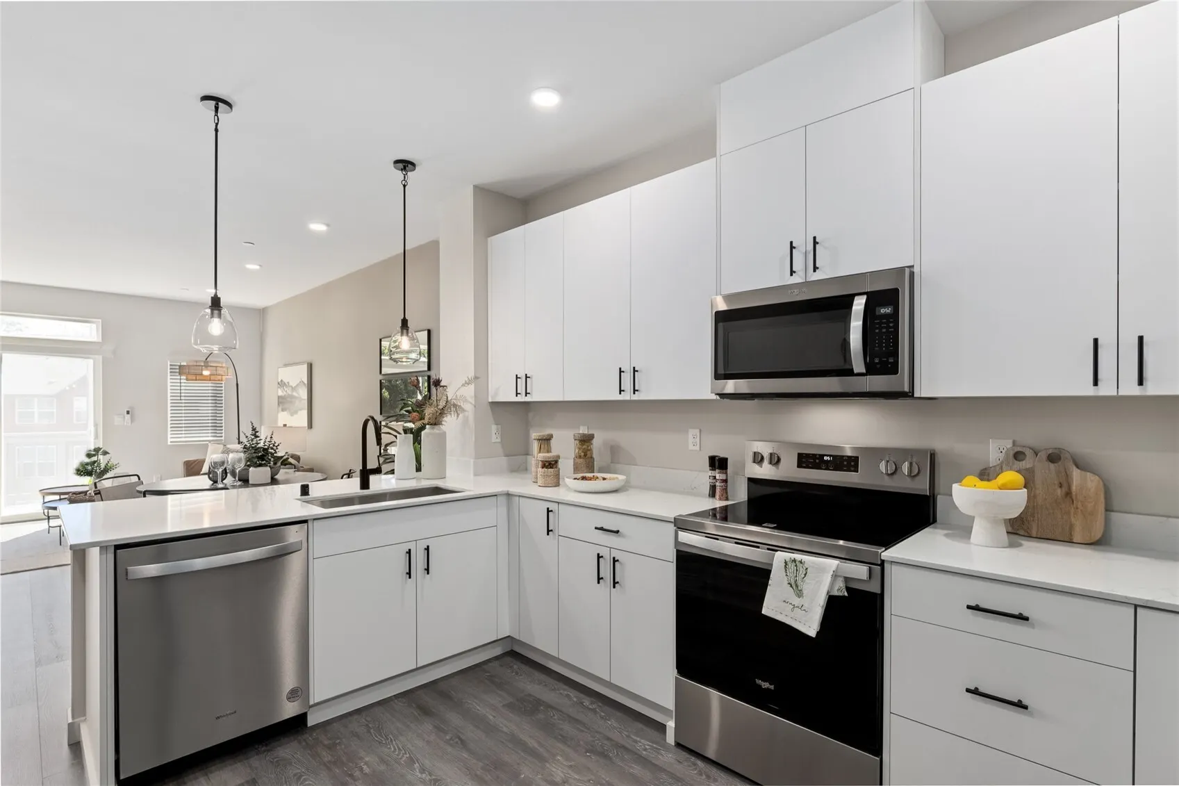 16202 Manor Way #E5, Lynnwood, WA 98087