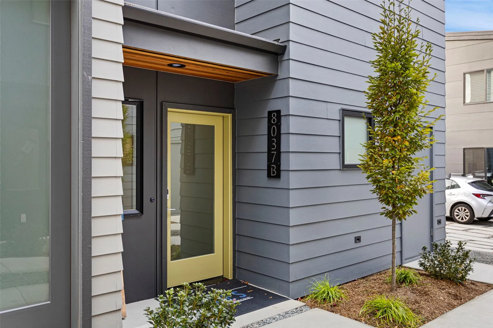 8037 Wallingford Avenue N #B, Seattle, WA 98103