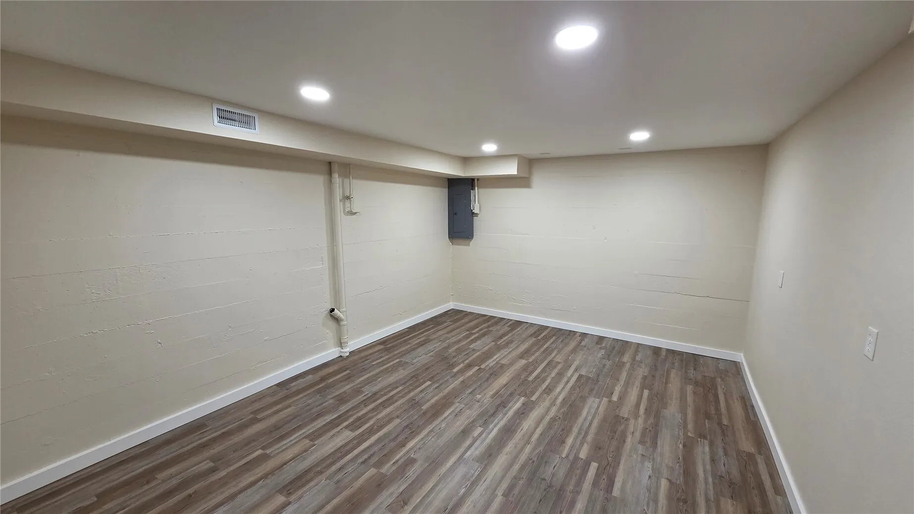 19900 SE 125th Street , Issaquah, WA 98027