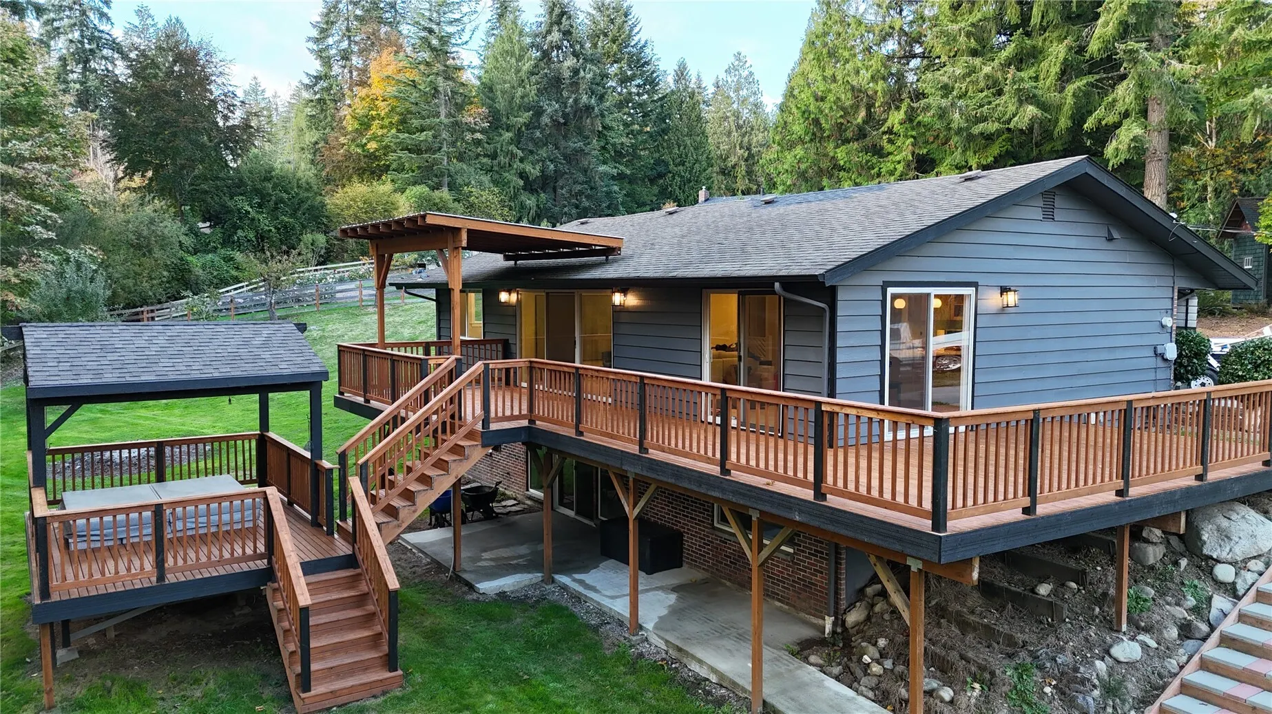 19900 SE 125th Street , Issaquah, WA 98027