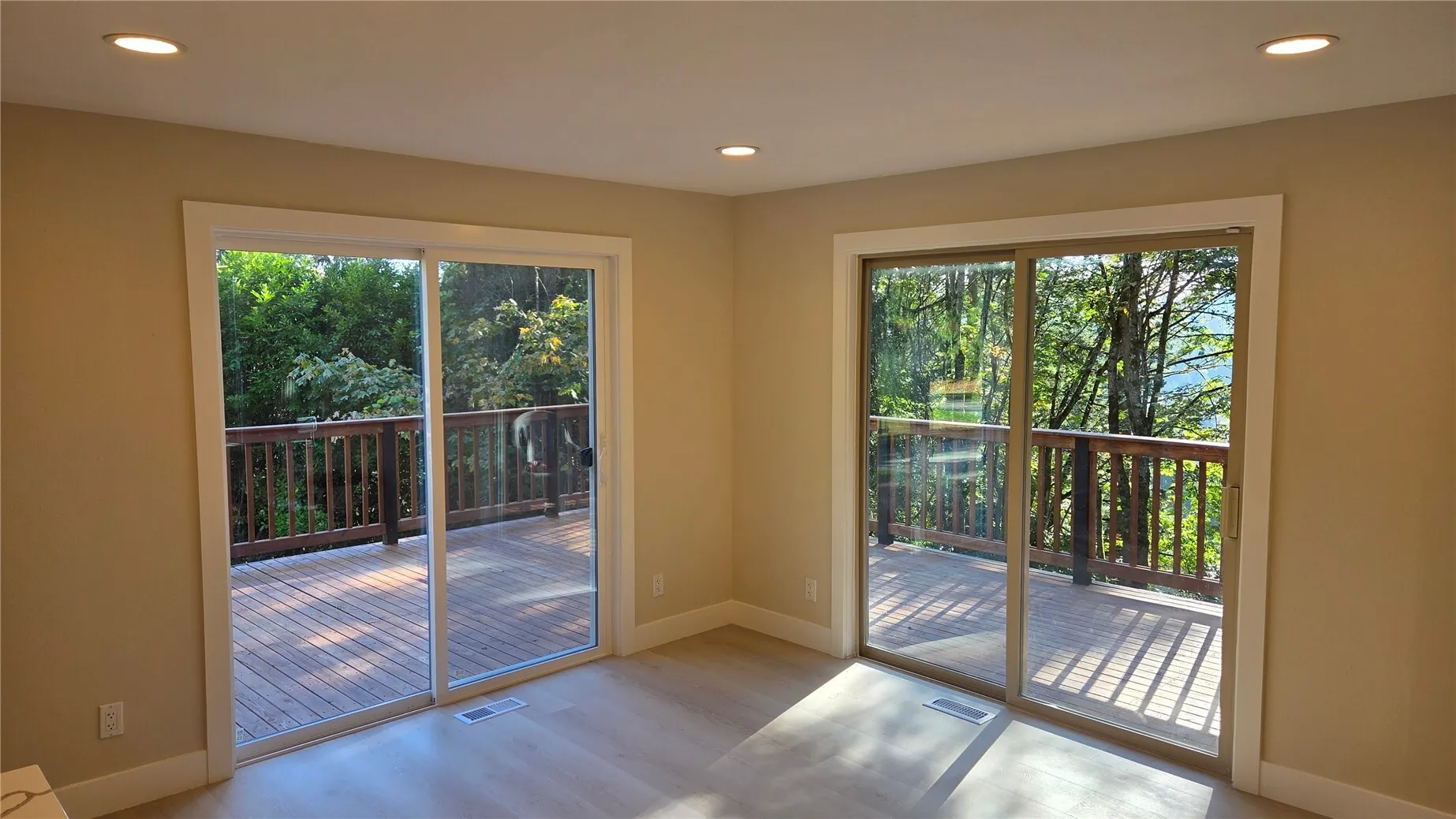 19900 SE 125th Street , Issaquah, WA 98027