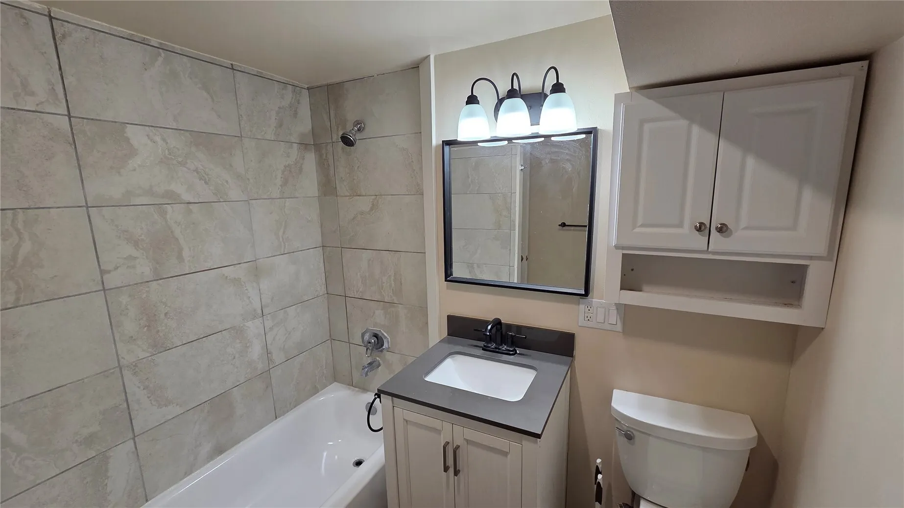 19900 SE 125th Street , Issaquah, WA 98027