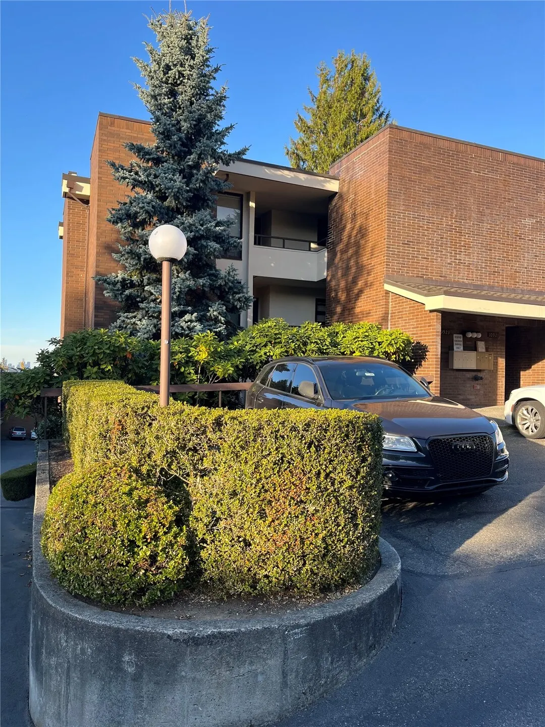 10923 Glen Acres Drive S #C, Seattle, WA 98168