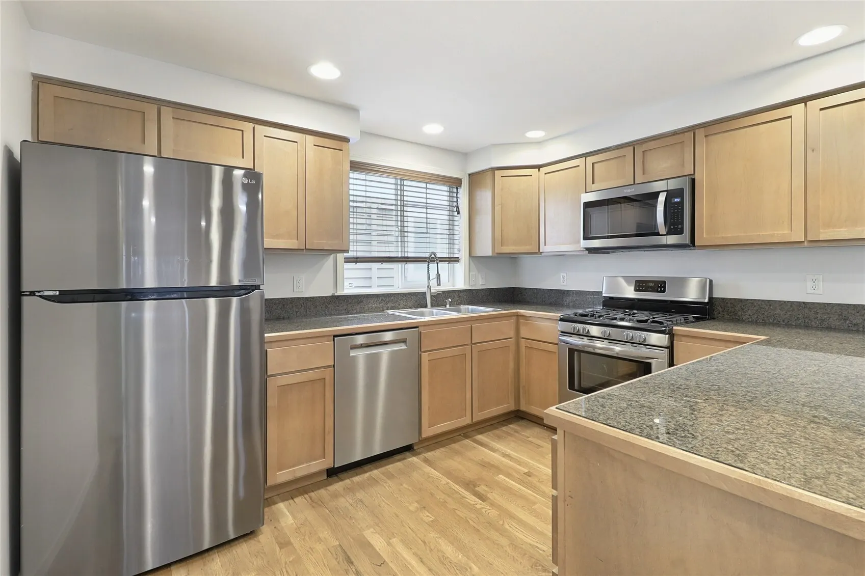 8504 Nesbit Avenue N, Seattle, WA 98103-4035
