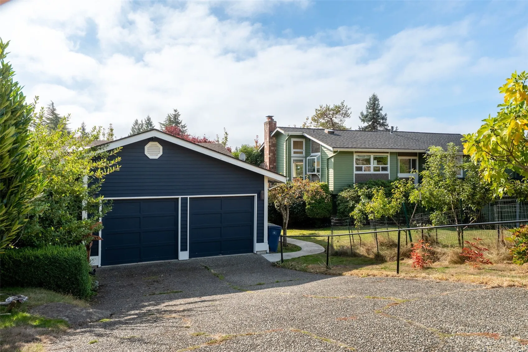 8215 NE 115th Place #Bsment, Kirkland, WA 98034
