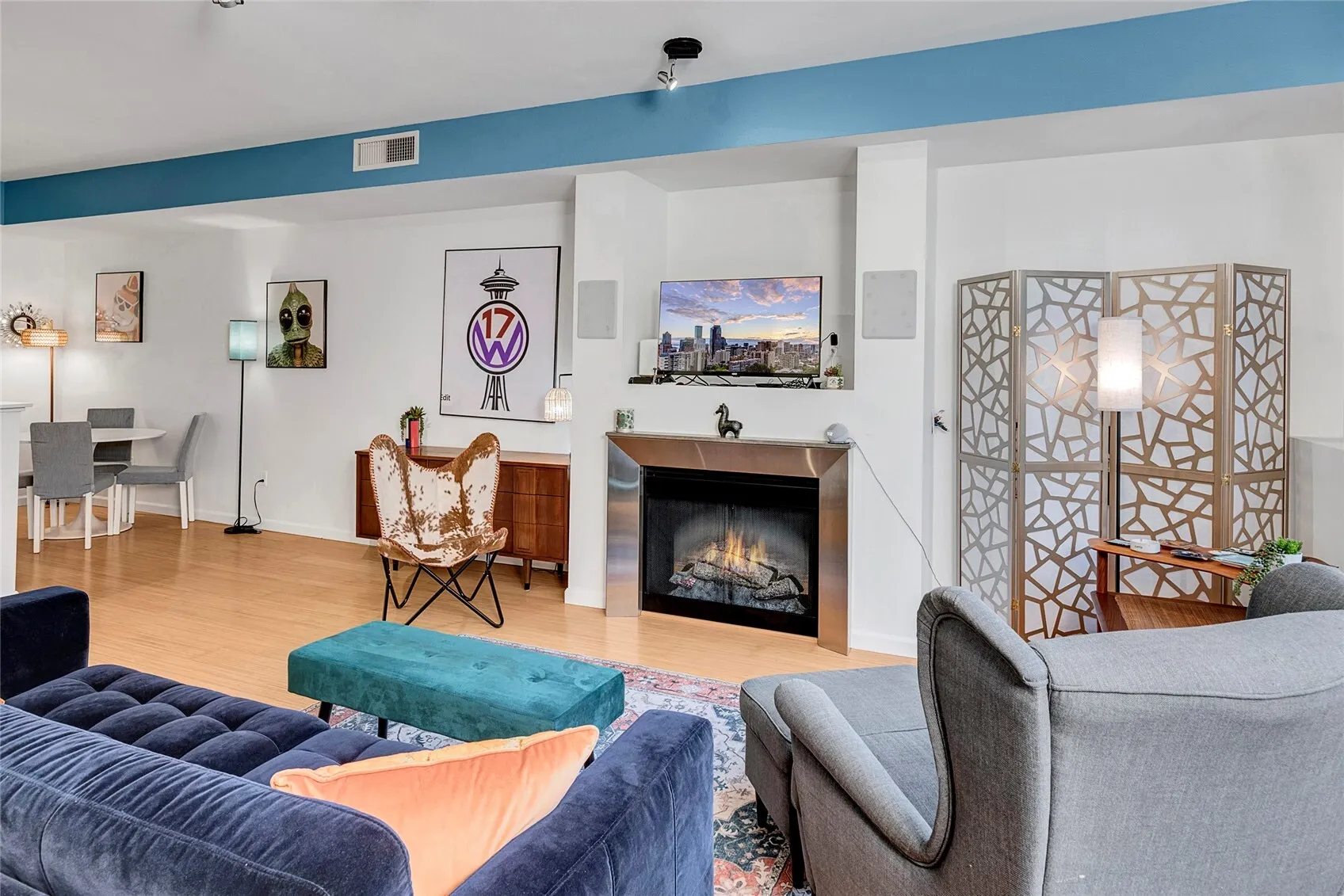 17 W Mercer Street #104, Seattle, WA 98119