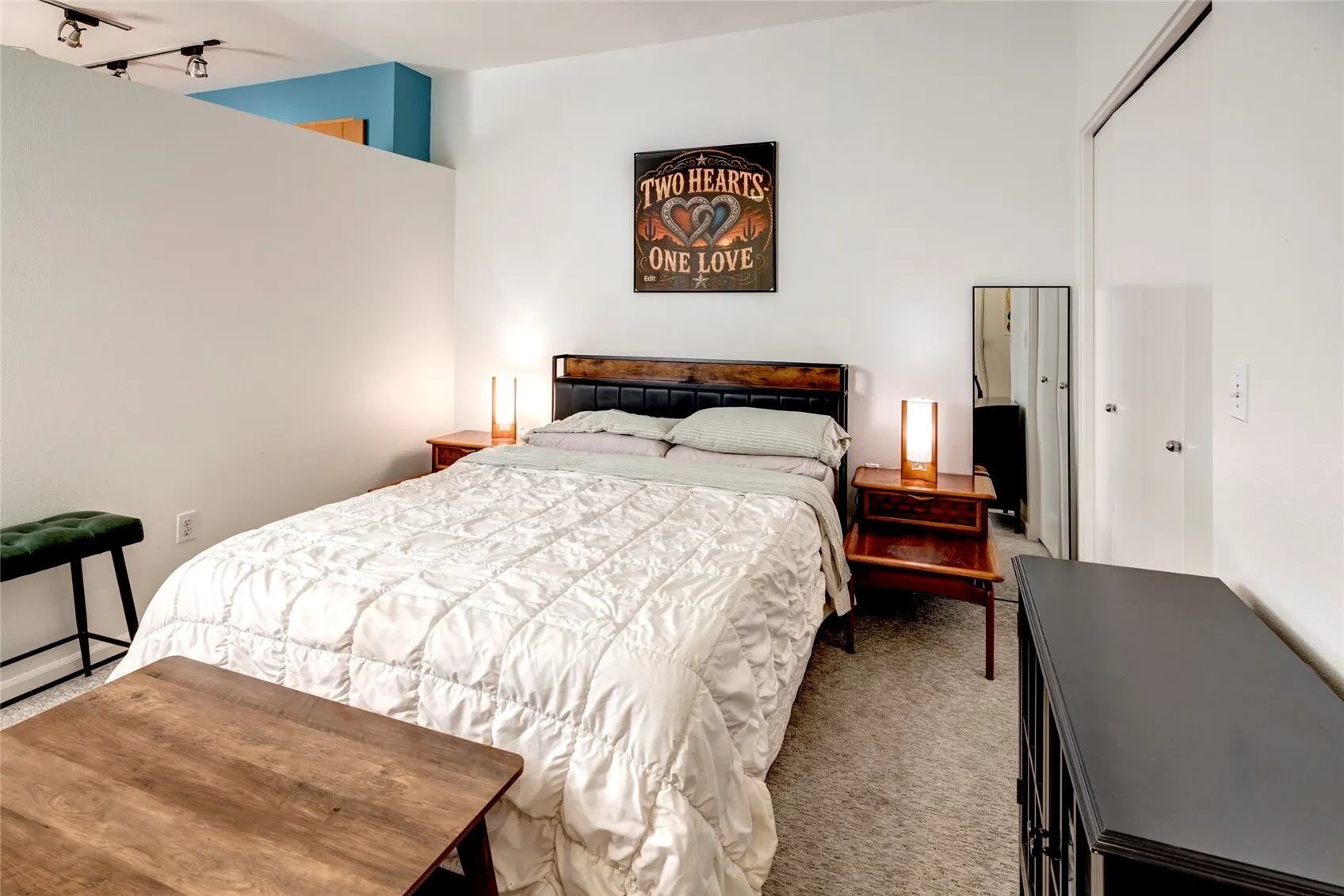 17 W Mercer Street #104, Seattle, WA 98119