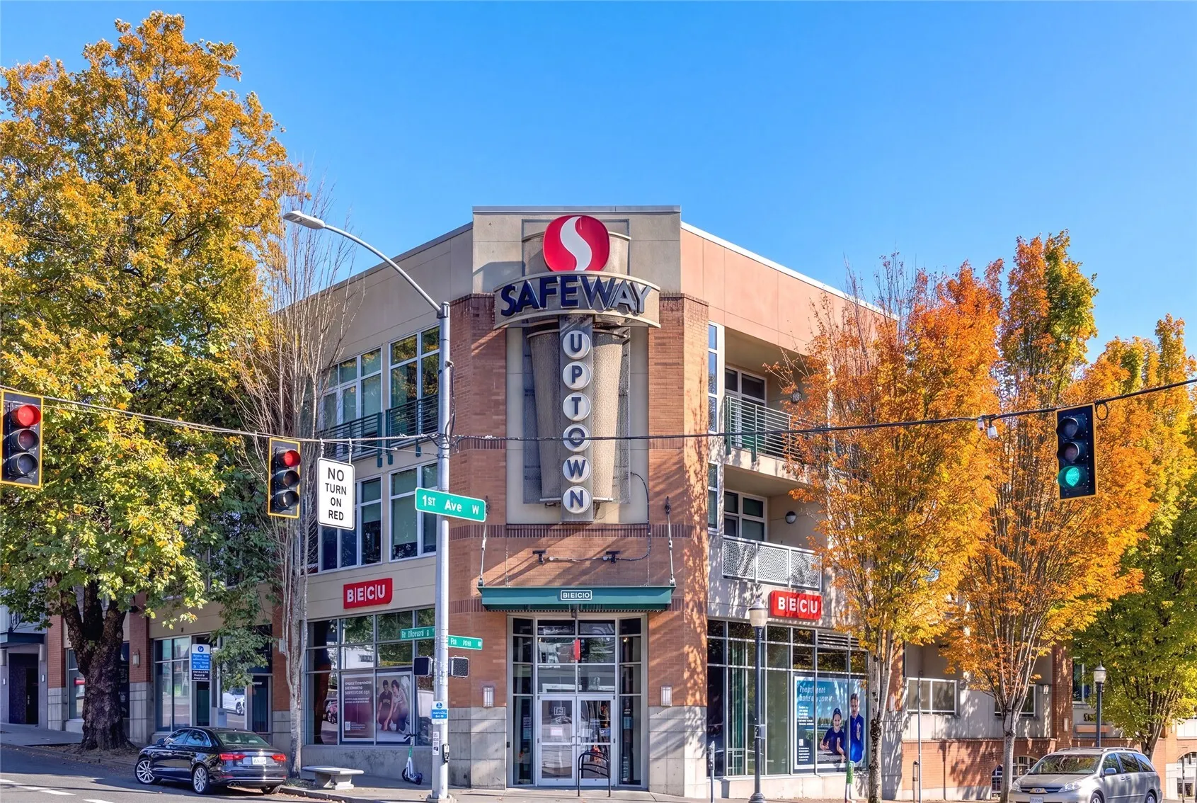 17 W Mercer Street #104, Seattle, WA 98119