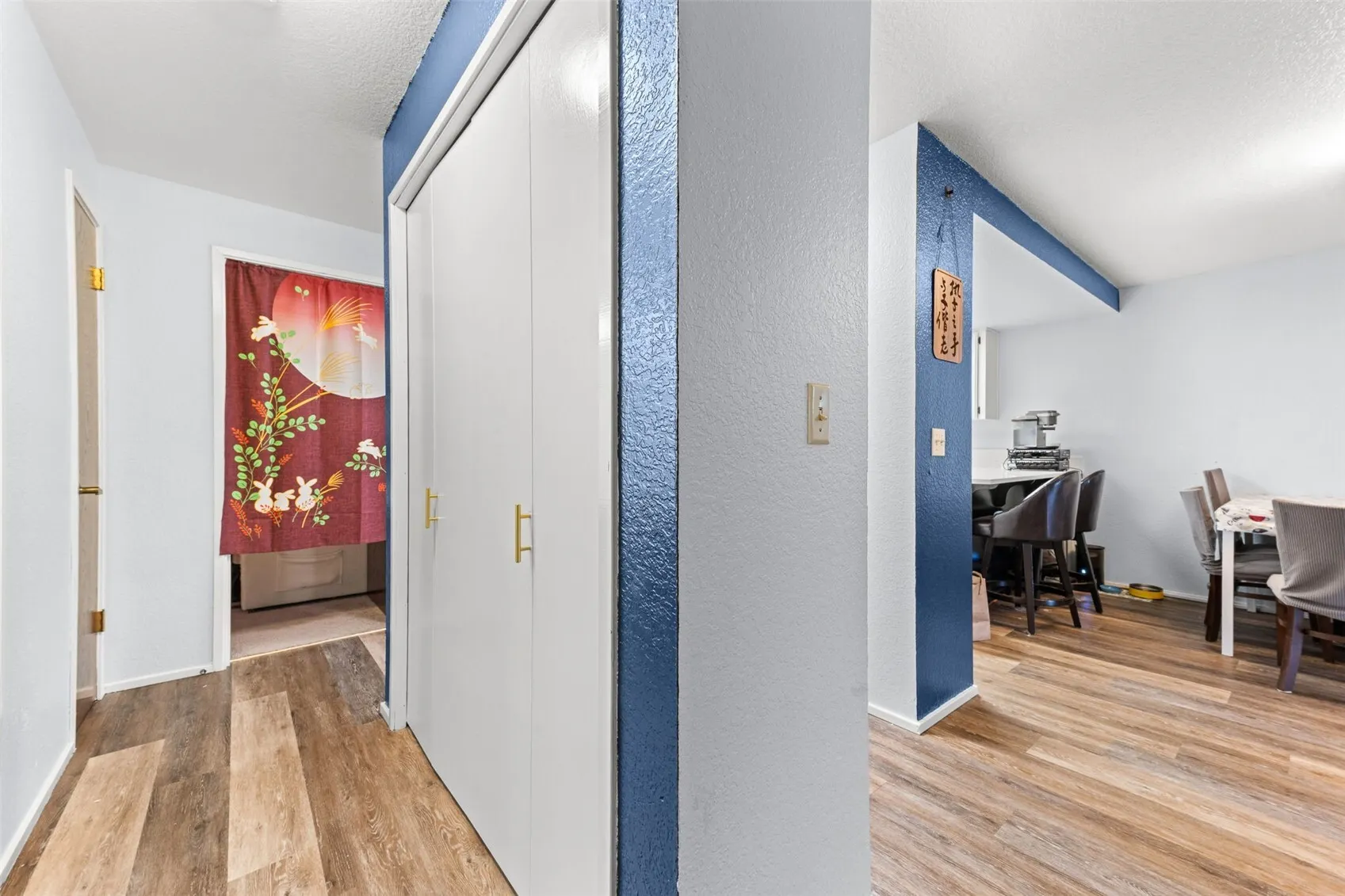 12303 SE 60th Street #2C, Bellevue, WA 98006