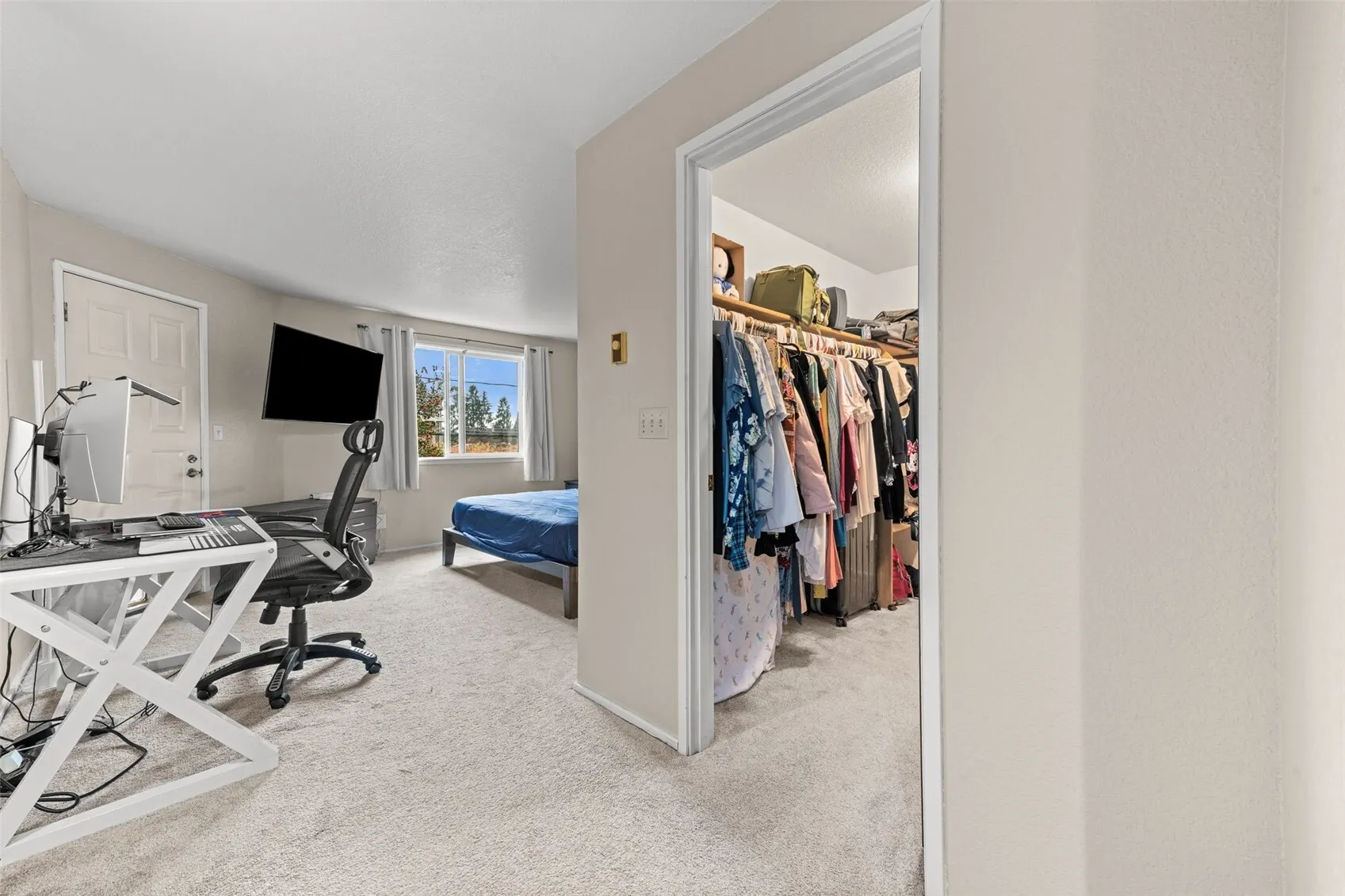 12303 SE 60th Street #2C, Bellevue, WA 98006