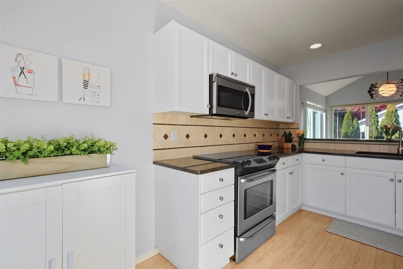 2423 195th Street SE #A, Bothell, WA 98012