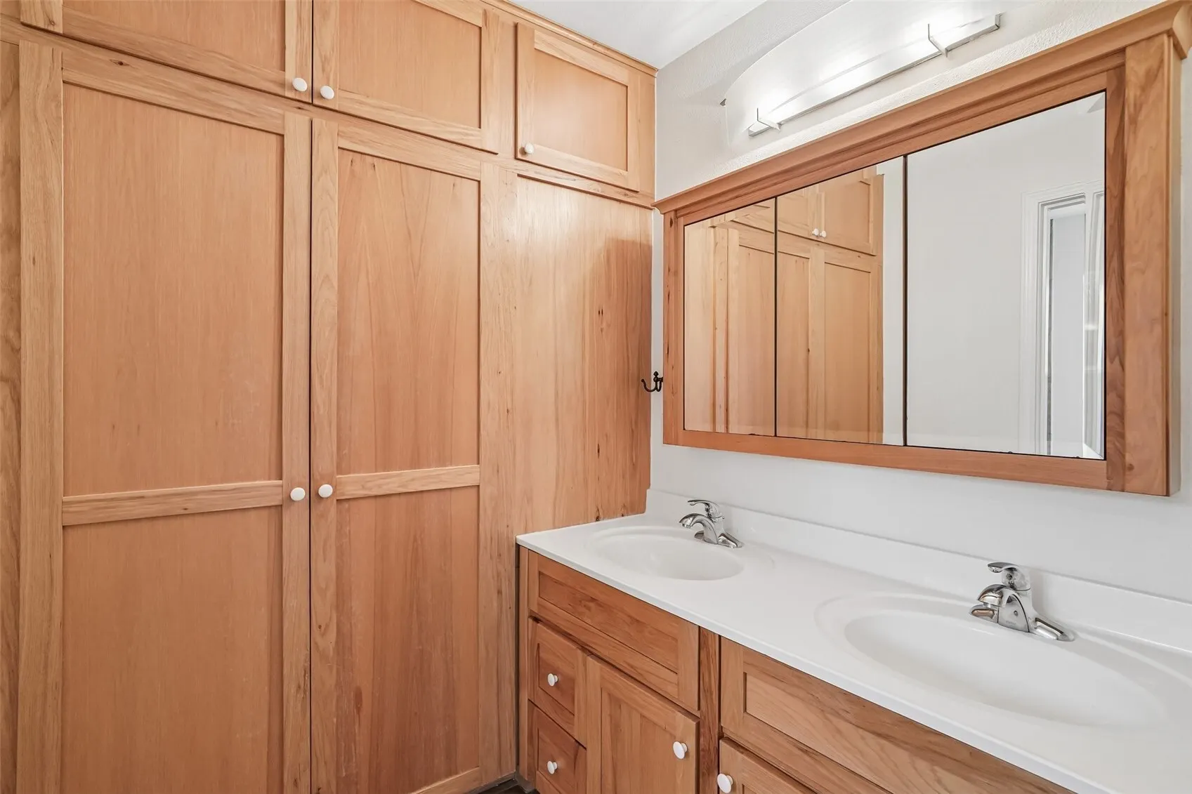 5215 S 237th Place #43, Kent, WA 98032