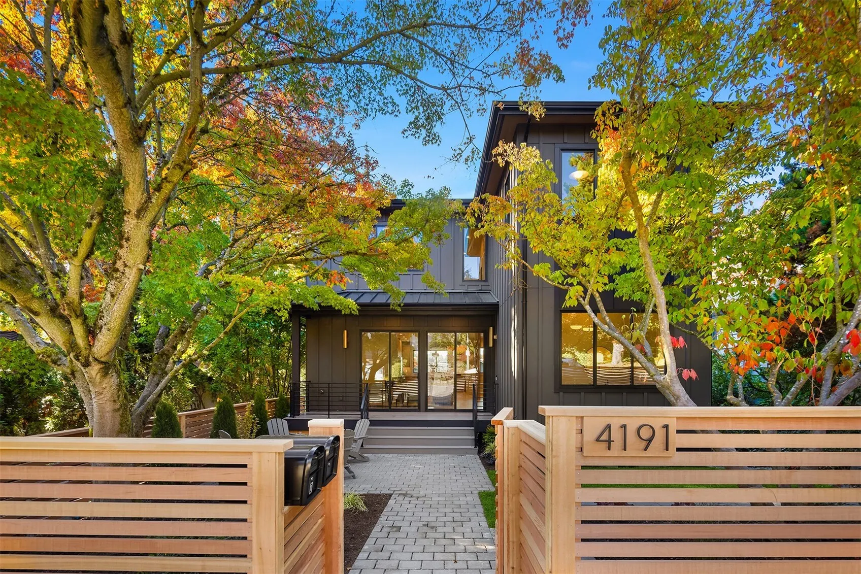 4191 42nd Avenue NE, Seattle, WA 98105