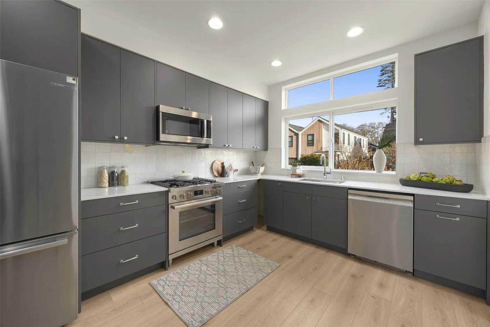 8313 E 12th Avenue NW, Seattle, WA 98117