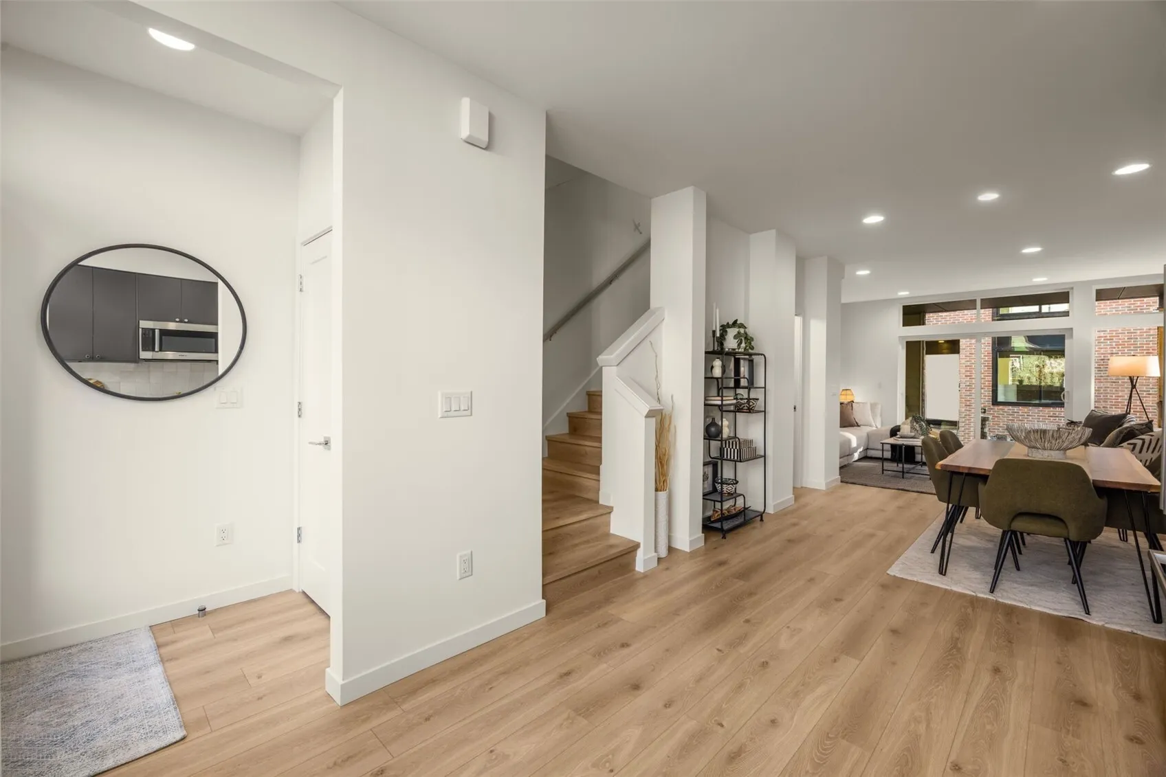 8313 E 12th Avenue NW, Seattle, WA 98117