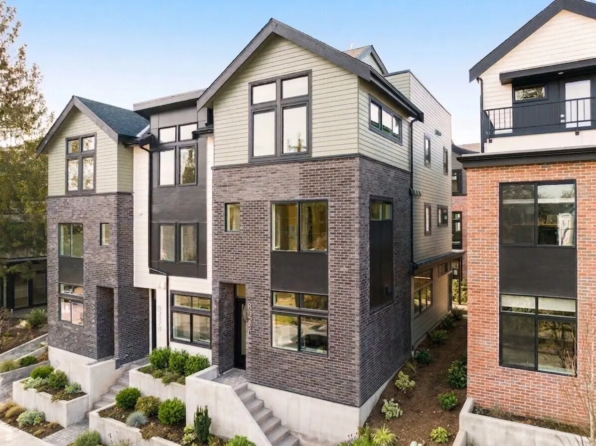8313 E 12th Avenue NW, Seattle, WA 98117