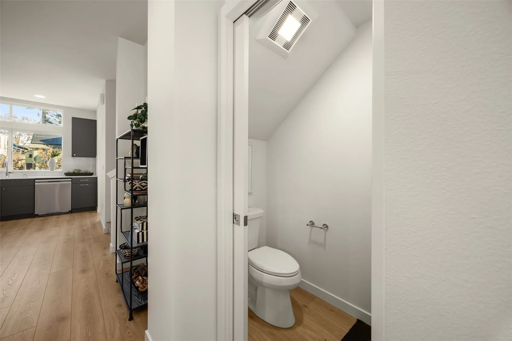 8313 E 12th Avenue NW, Seattle, WA 98117