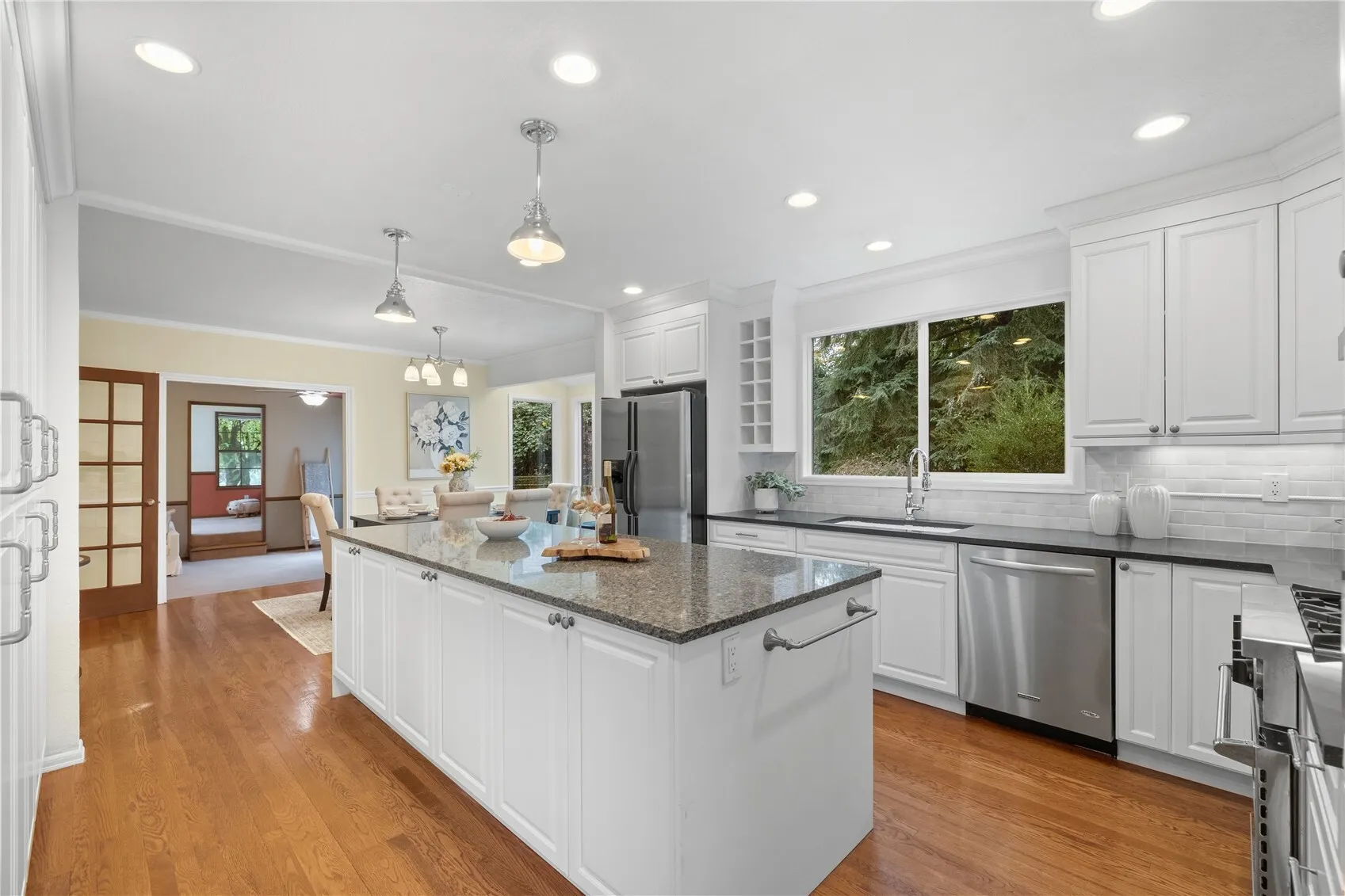 819 175th Street SW, Bothell, WA 98012