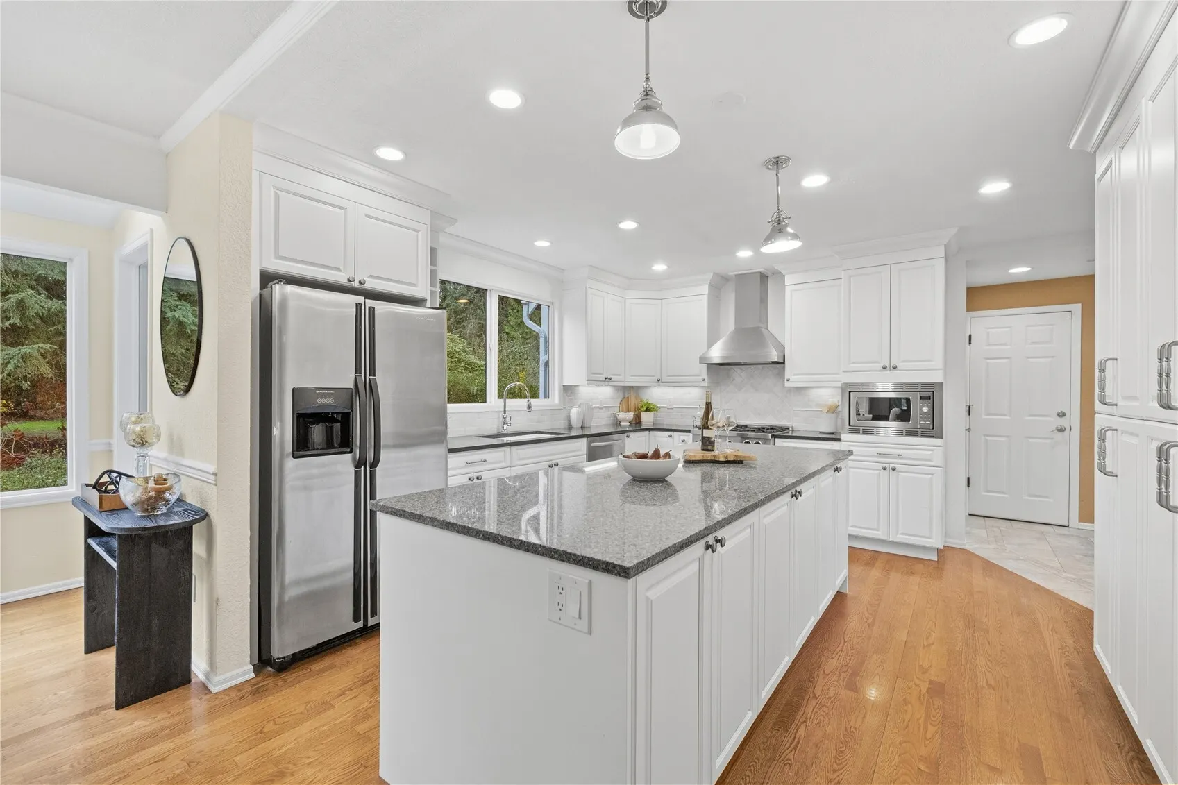 819 175th Street SW, Bothell, WA 98012