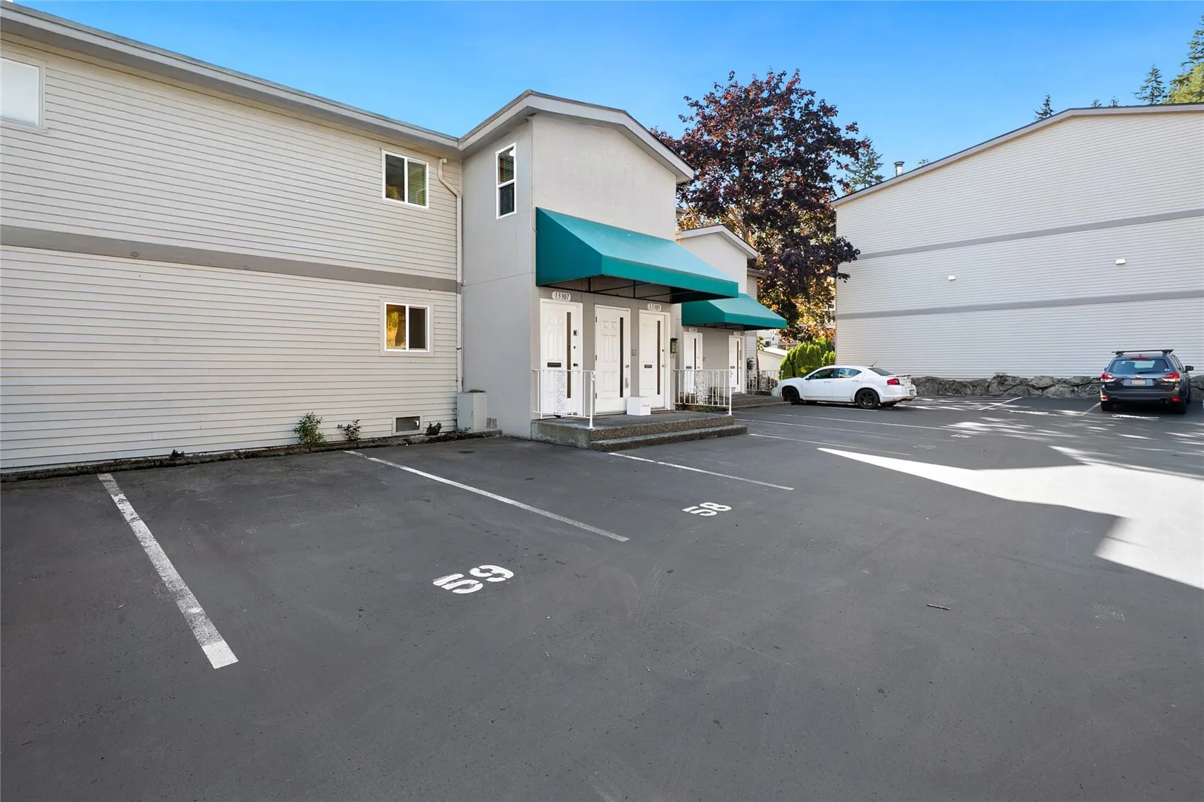 13307 15th Avenue NE #C3, Seattle, WA 98125