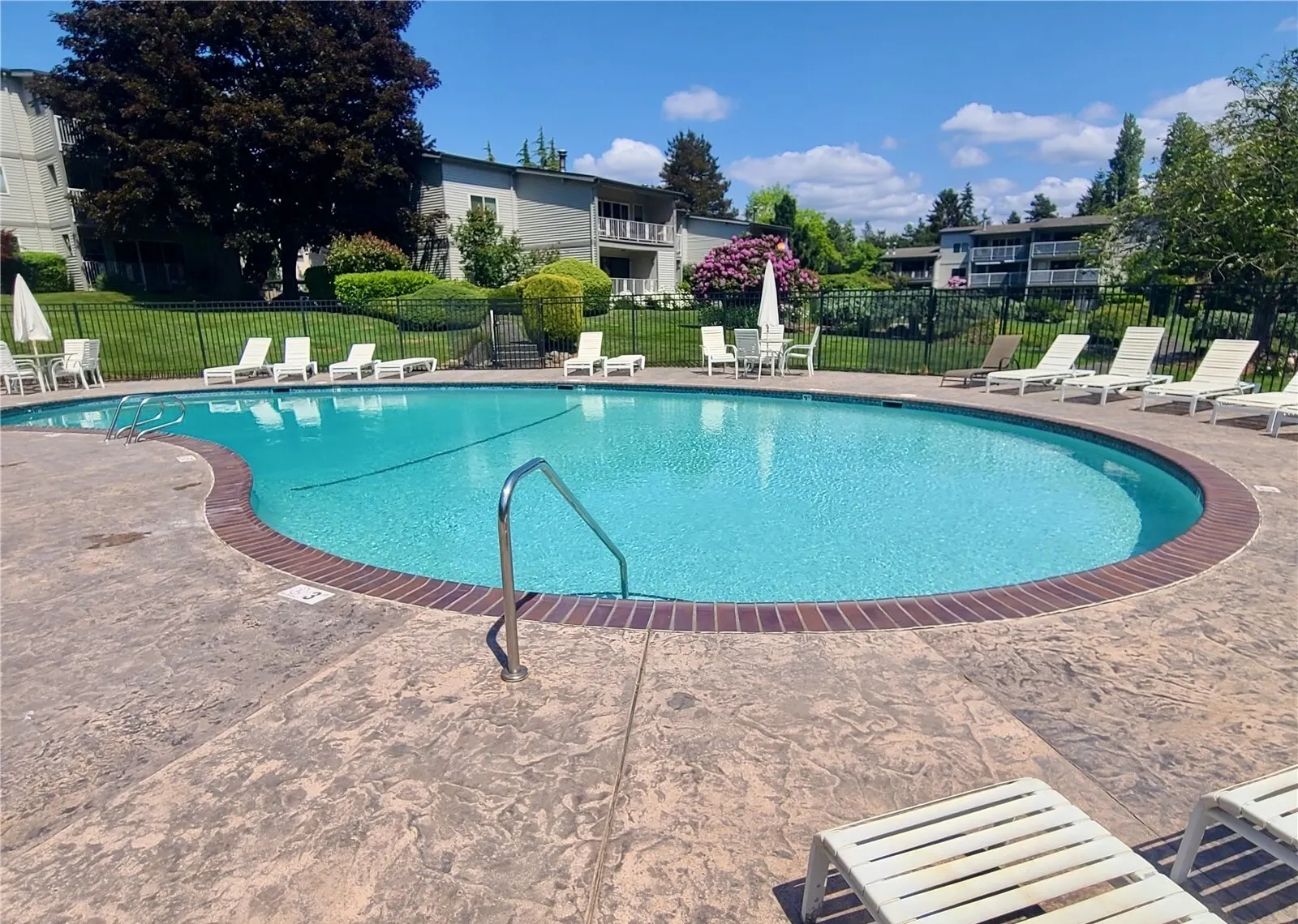 13307 15th Avenue NE #C3, Seattle, WA 98125