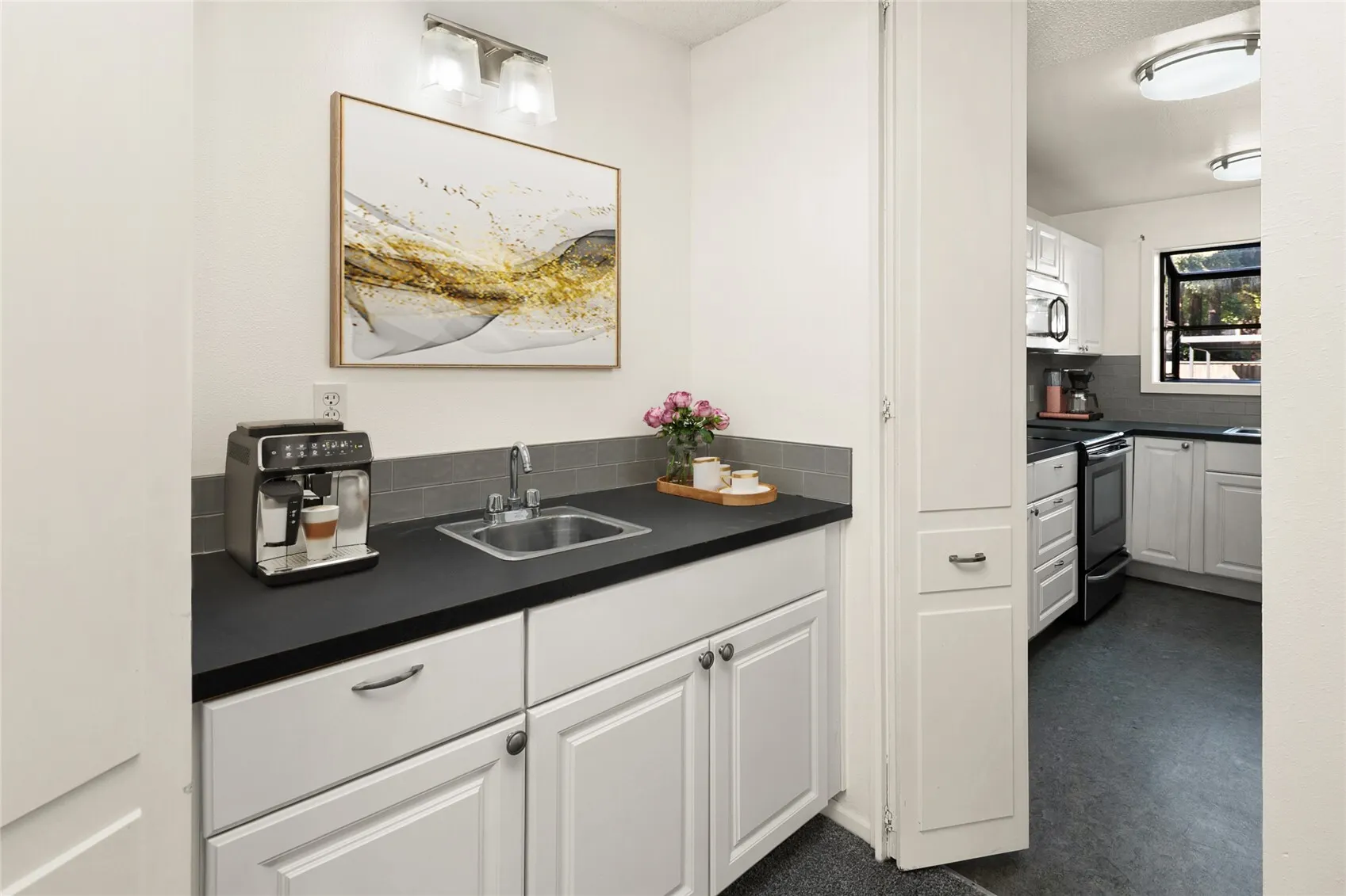 13307 15th Avenue NE #C3, Seattle, WA 98125