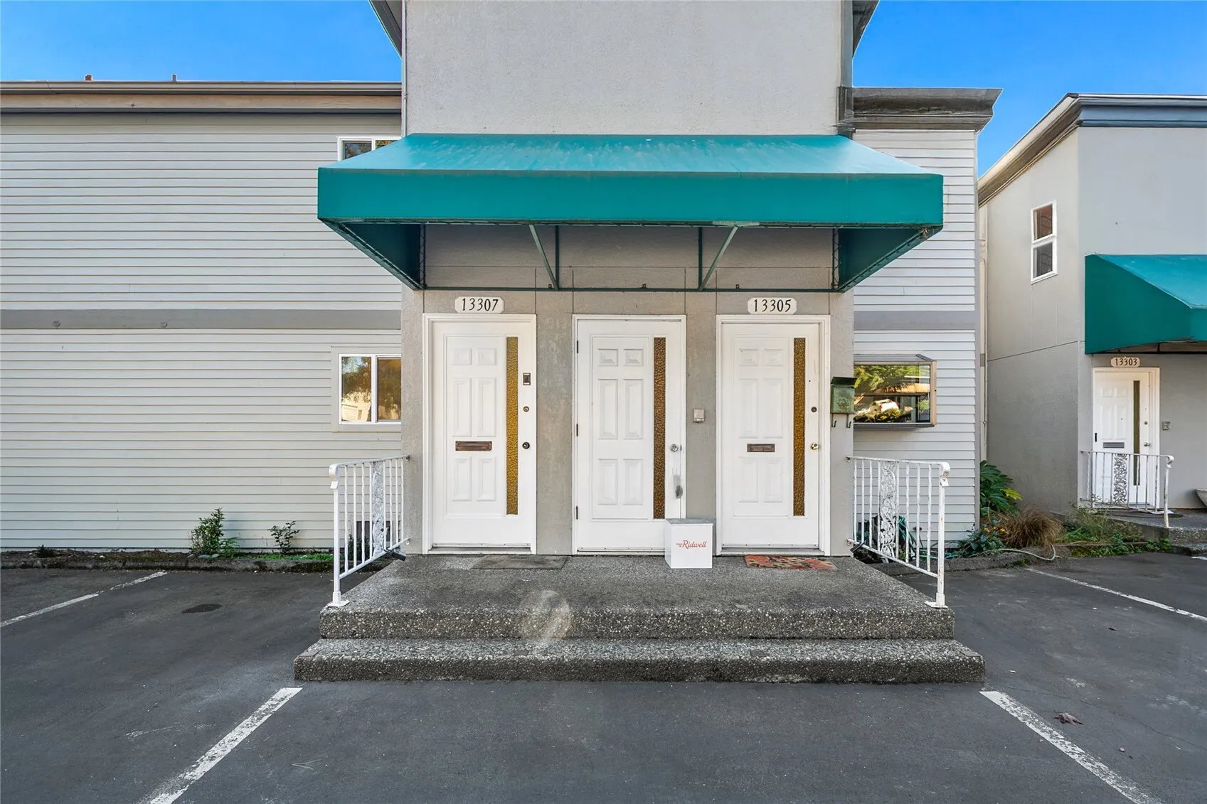 13307 15th Avenue NE #C3, Seattle, WA 98125