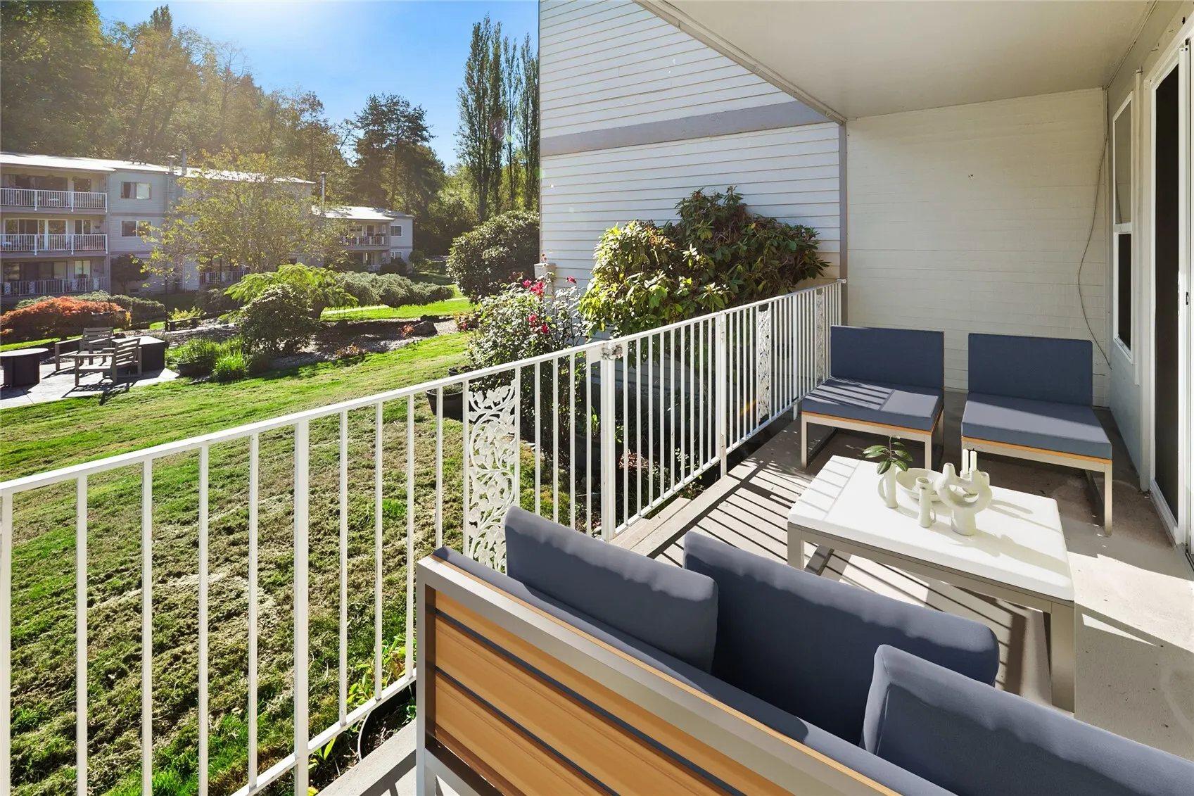13307 15th Avenue NE #C3, Seattle, WA 98125